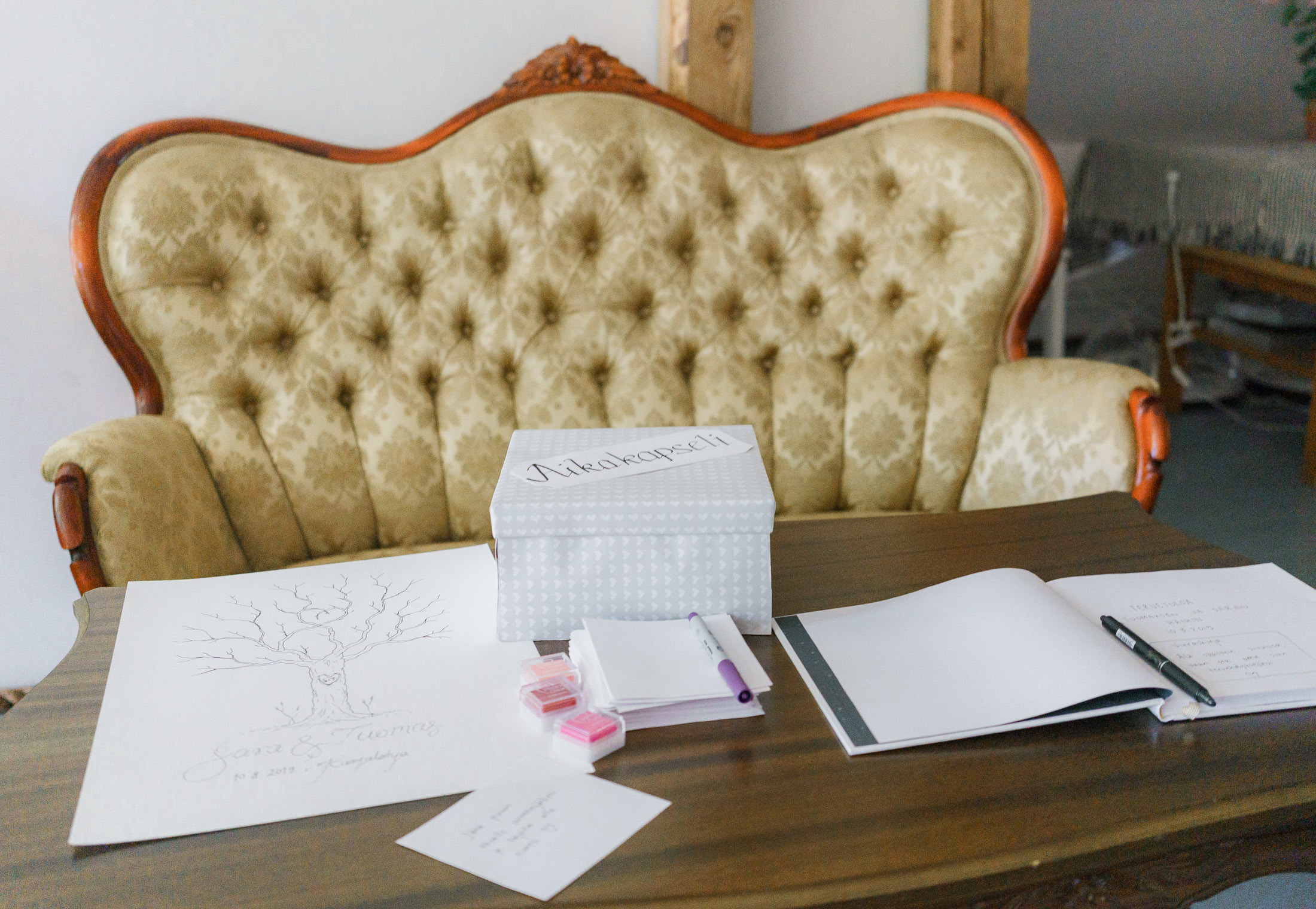 Sara & Tuomas, Karjalohja