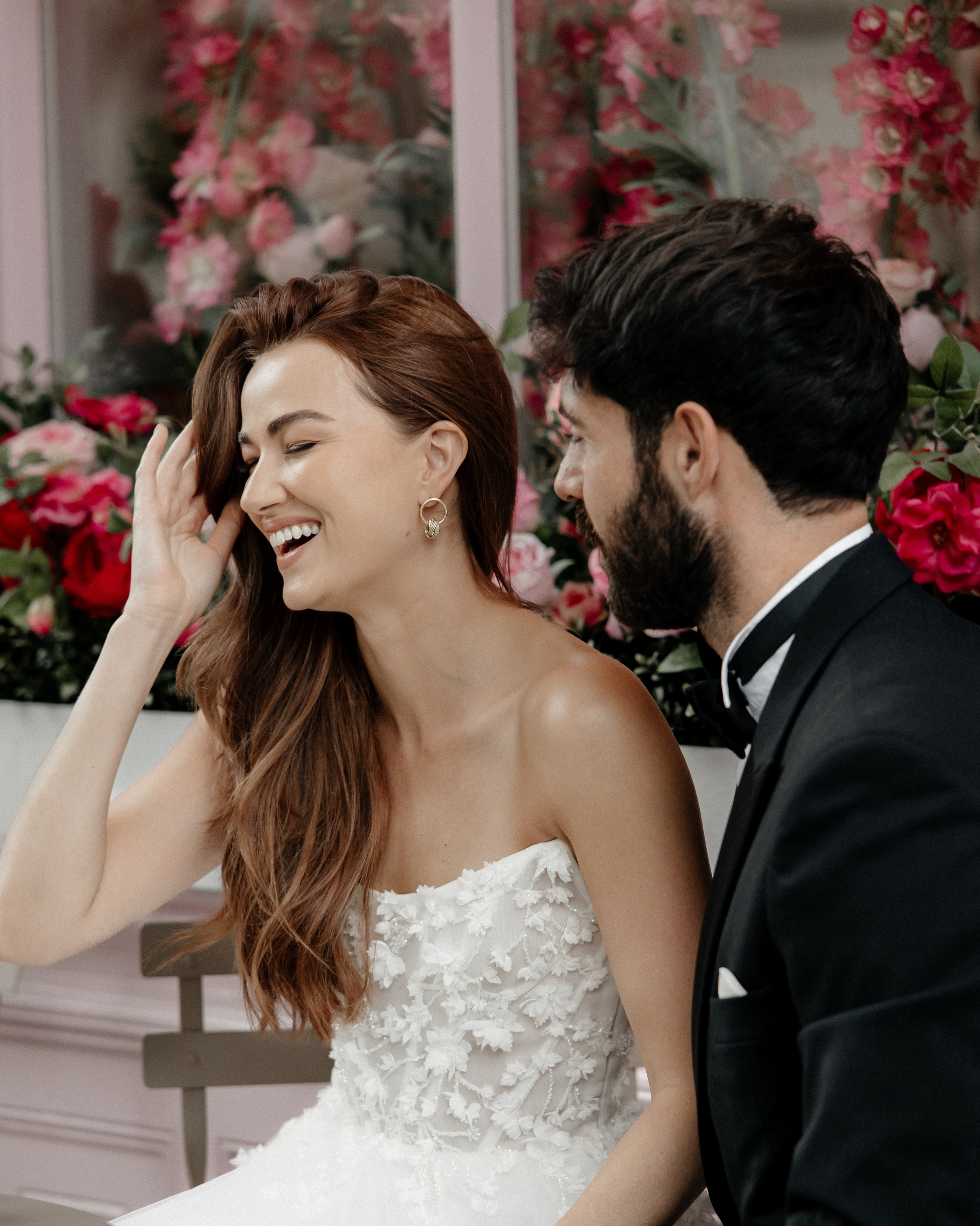 Elegant Wedding London Belgravia Elopement couple. Timeless Wedding & Event Photography — based London, working across Europe