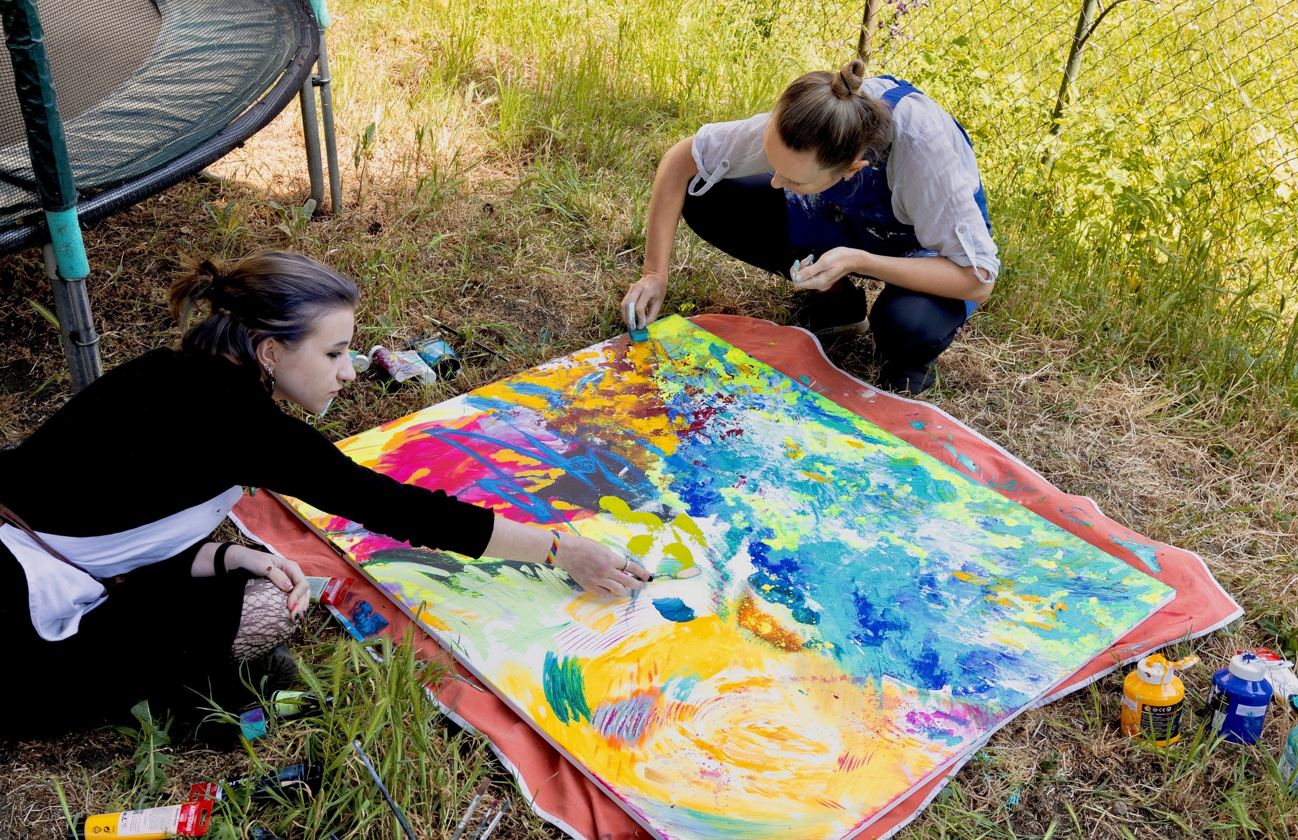 Celistvé provázení pomocí kreativních a koučovacích technik. Dana Lišková — Empatická fotografka | Introspektivní umělkyně | Neurodivergentní koučka| Zakladatelka Artepy.cz