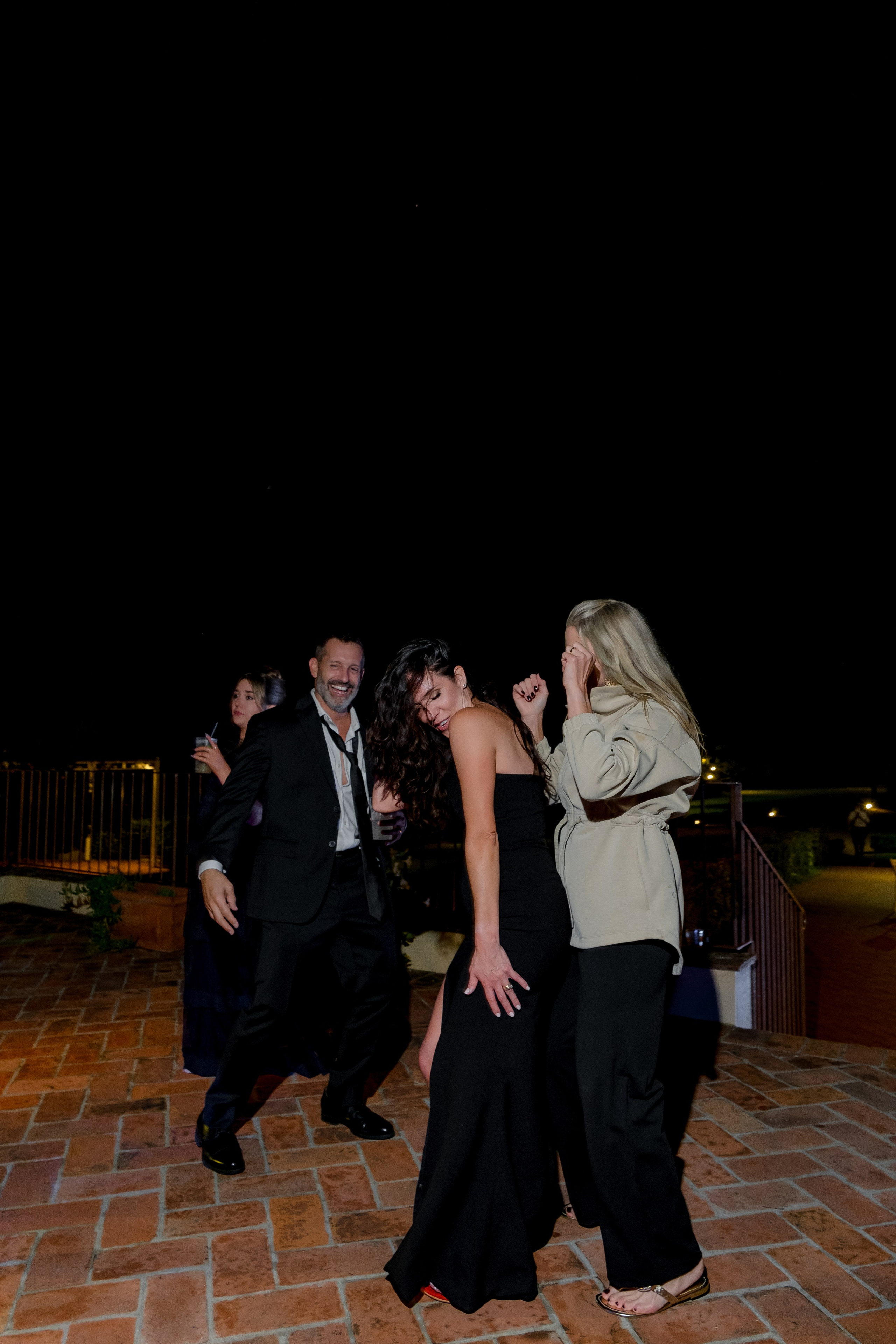 Dom&Ally. Wedding photographer Italy