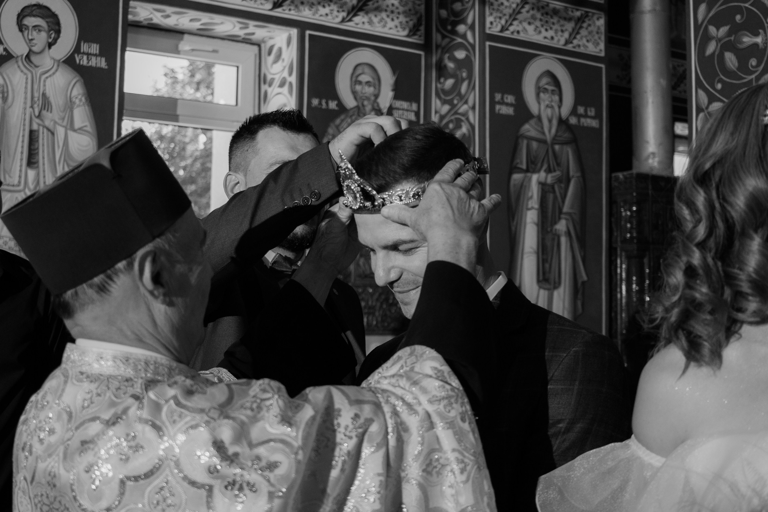 Oana & Vasile. Fotograf si videograf — evenimente si studio