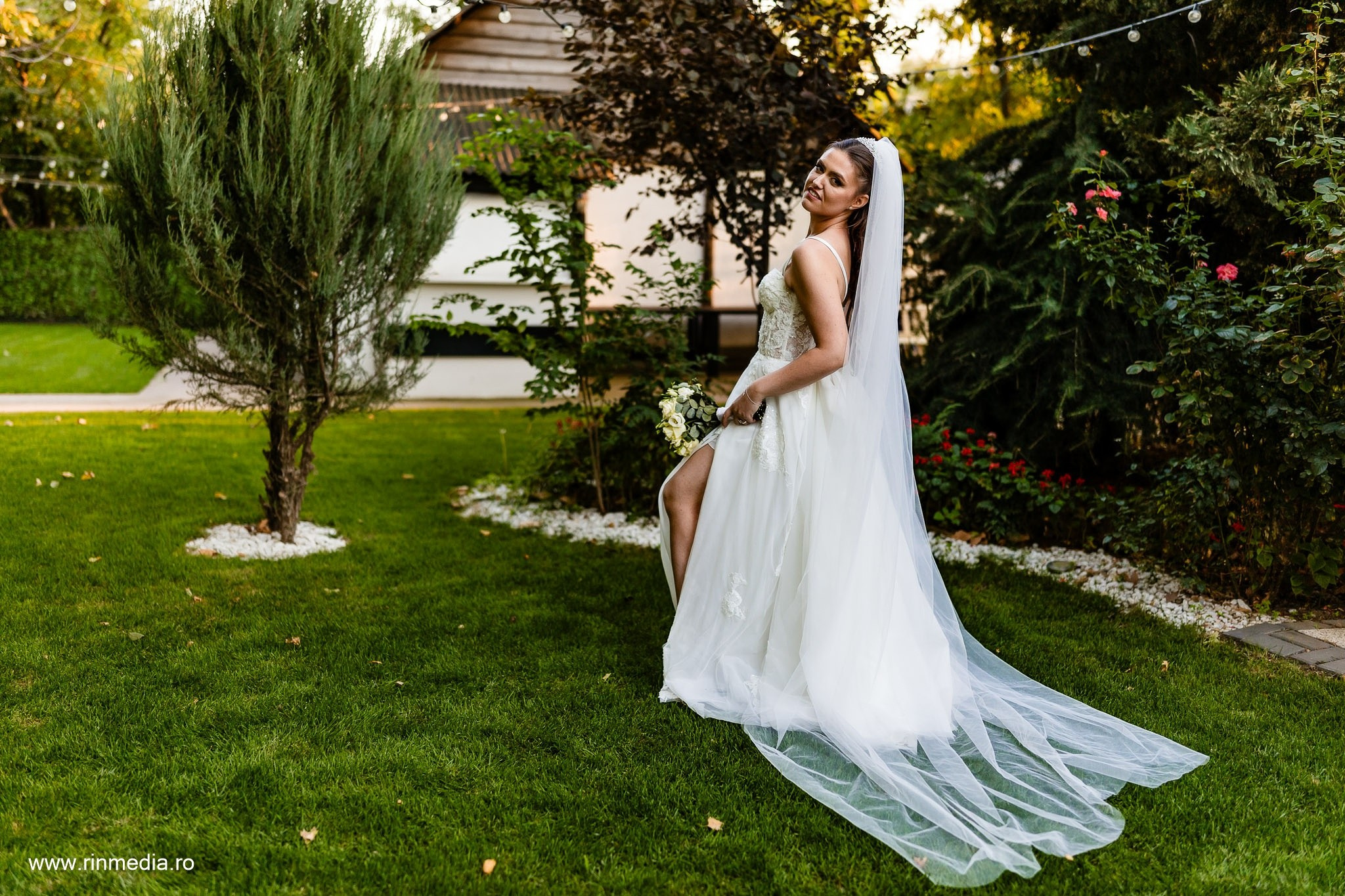 Ciprian & Madalina. Fotograf de Nunta Focsani