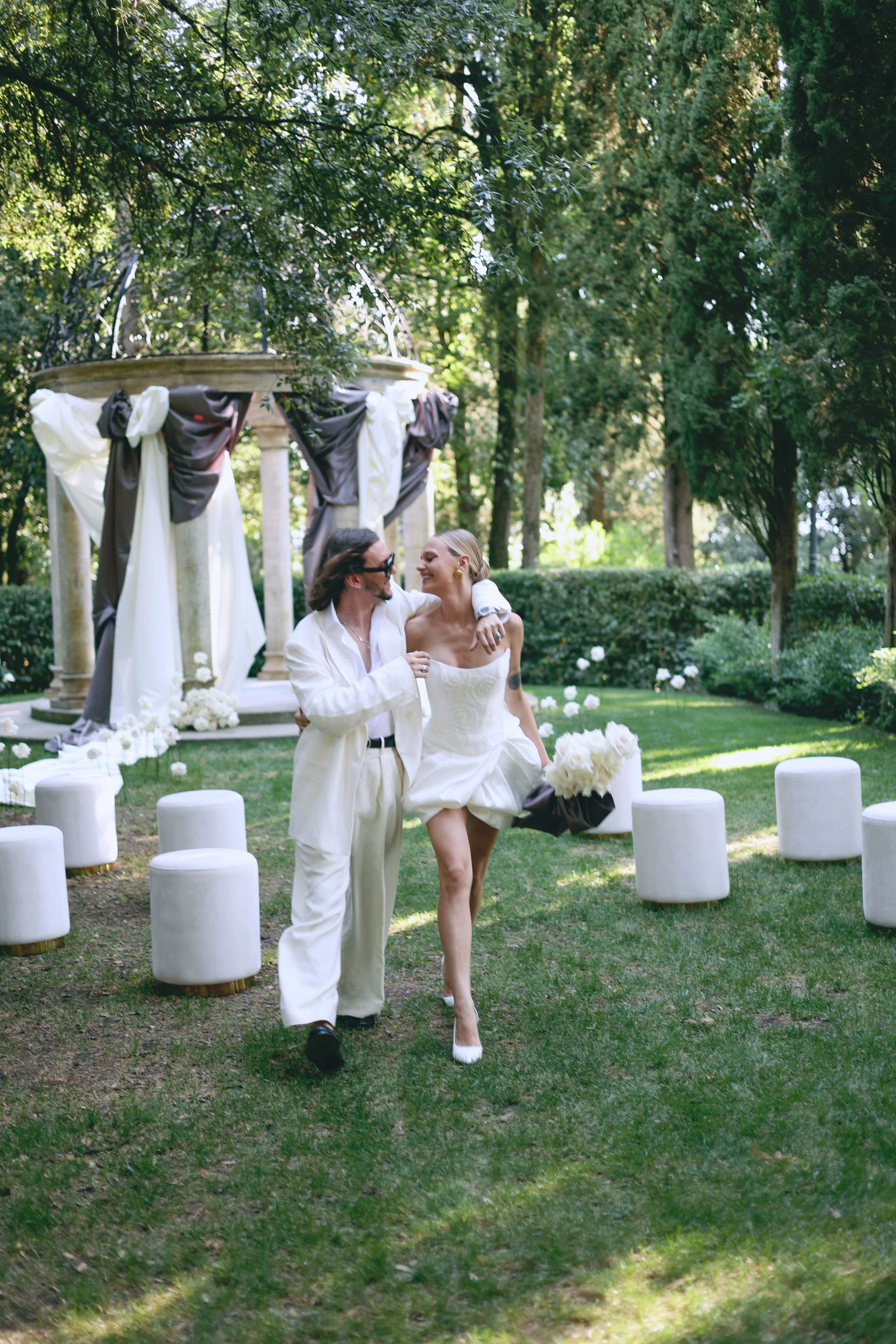 Romantic Tuscan elopement