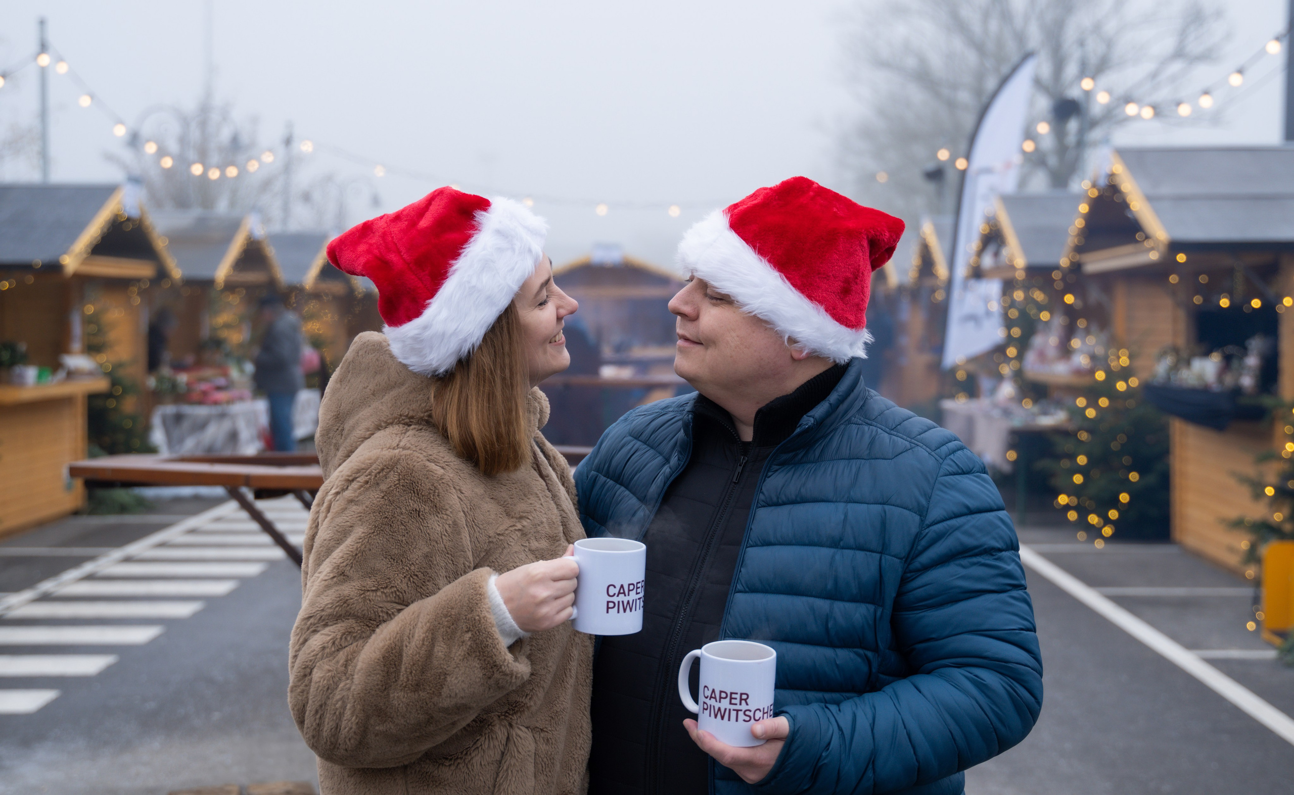 Séance photo de famille à la foire de Noël de Luxembourg