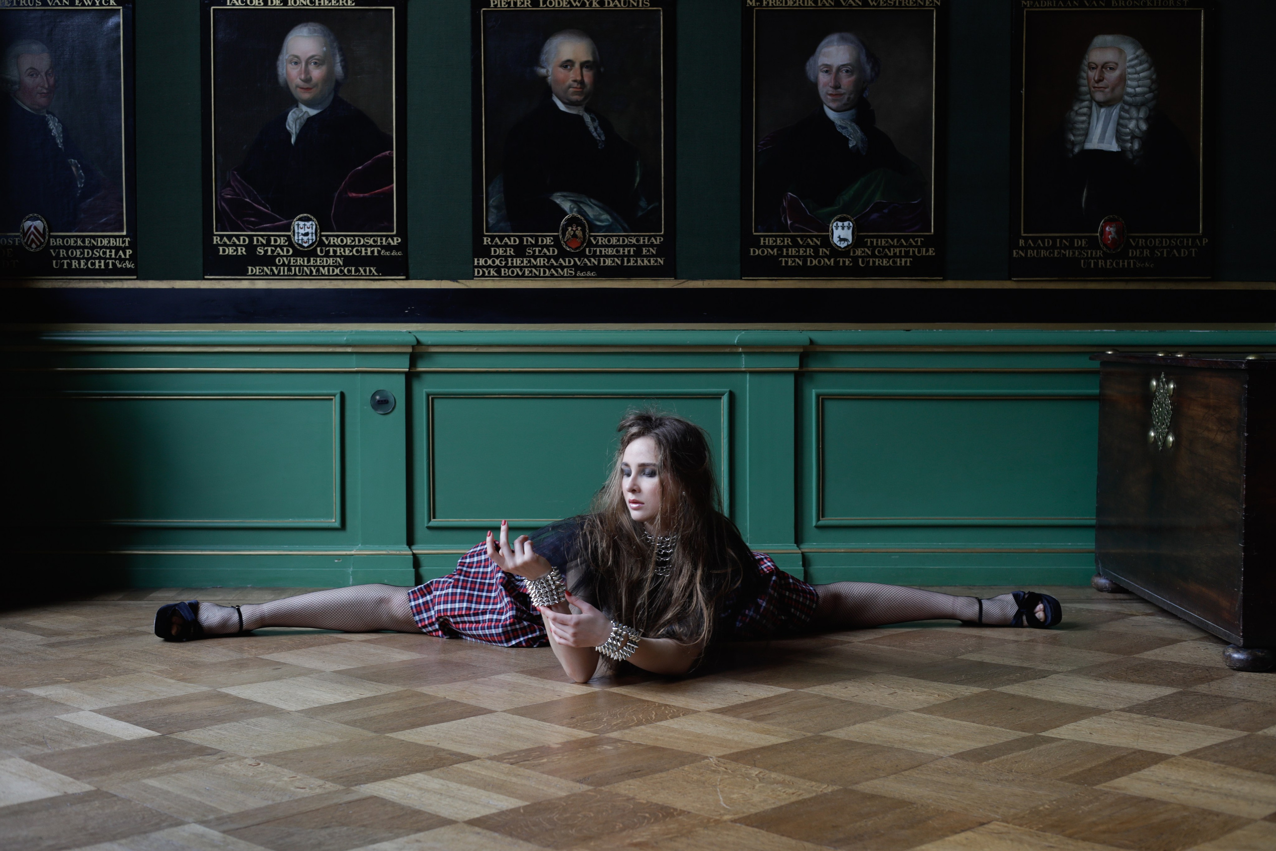 Oxana Kirikidi Photography