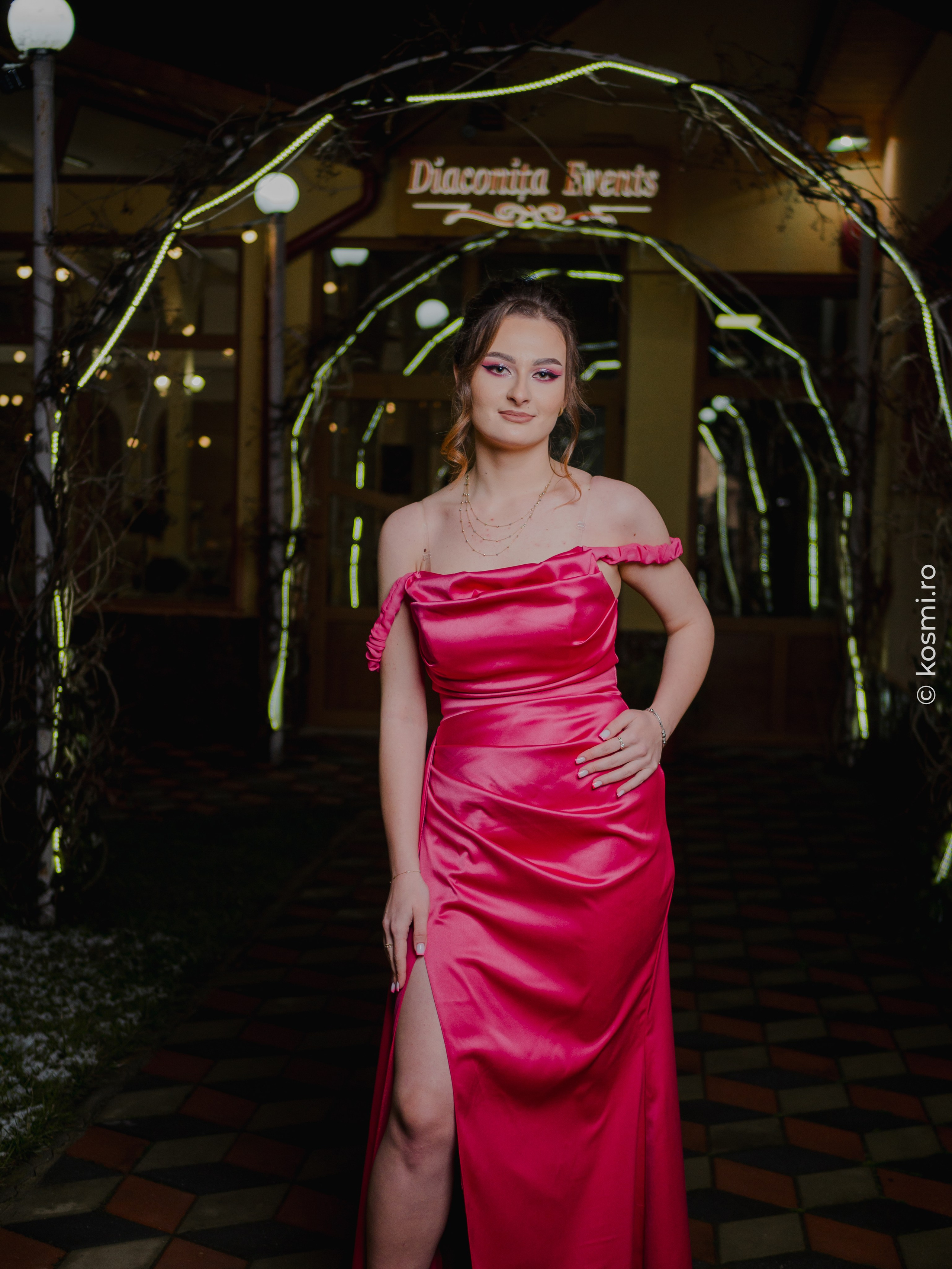 Majorat Andreea. Kosmi