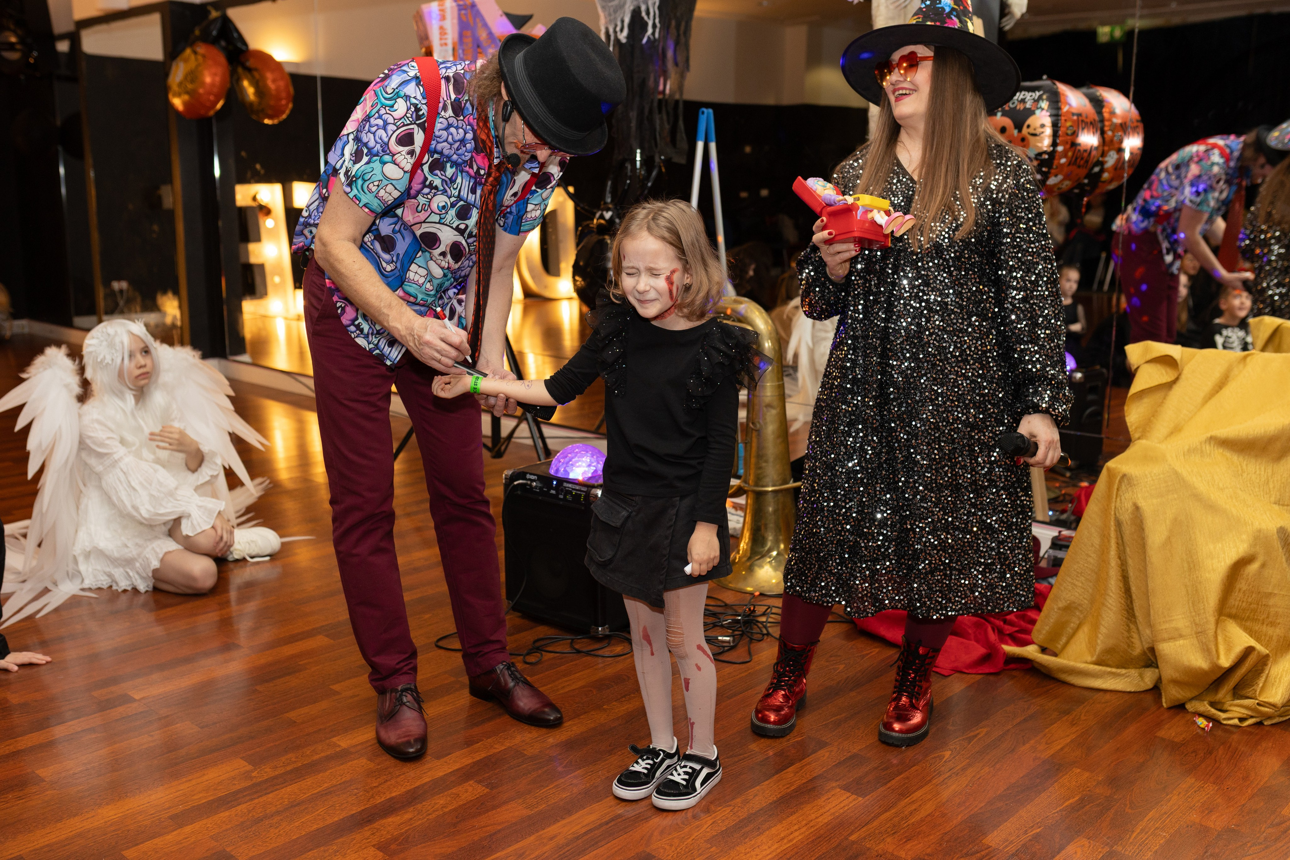 Leo dance studio Helloween 2025. Семейный и детский фотограф в Варшаве Мила Бобровская