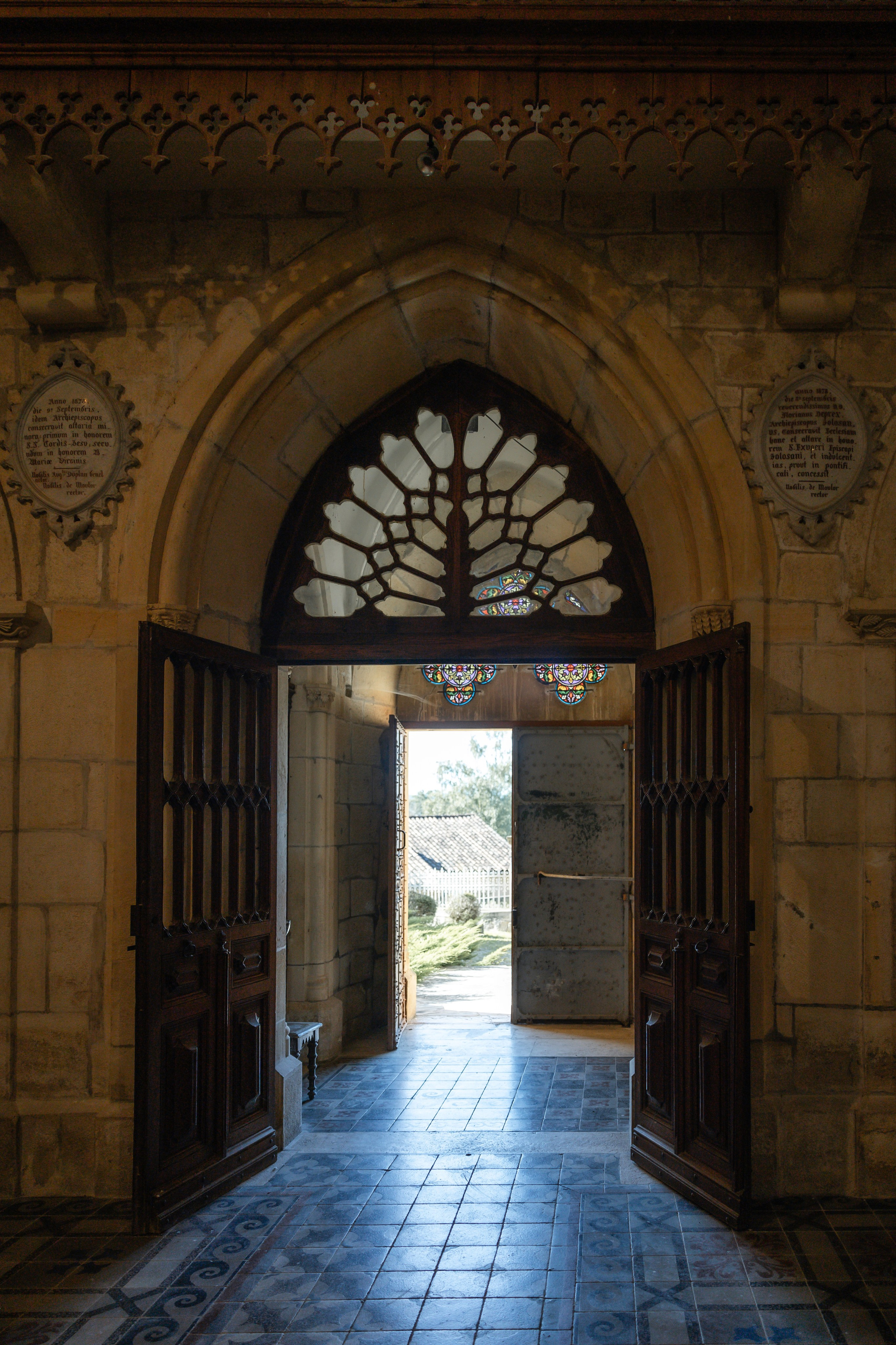 Сохранение драгоценных моментов: Незабываемое крещение в Тулузе. Евгения Смирнова — фотограф в Тулузе и юго-западной Франции