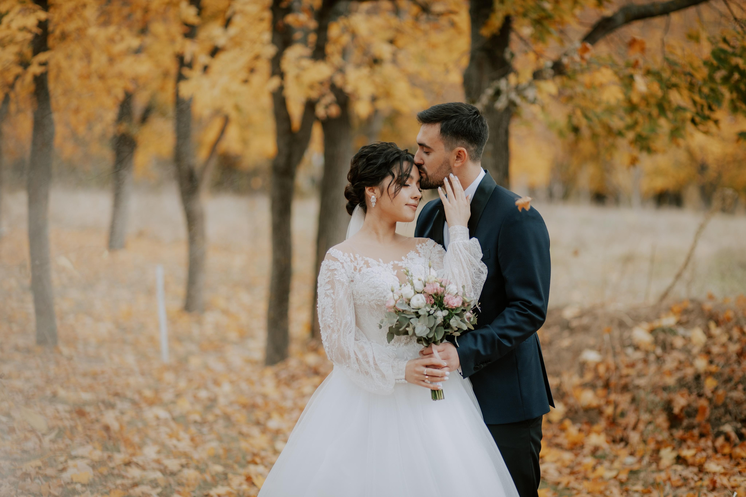 Grand Elisee - Dan & Liliana. Servicii foto-video!