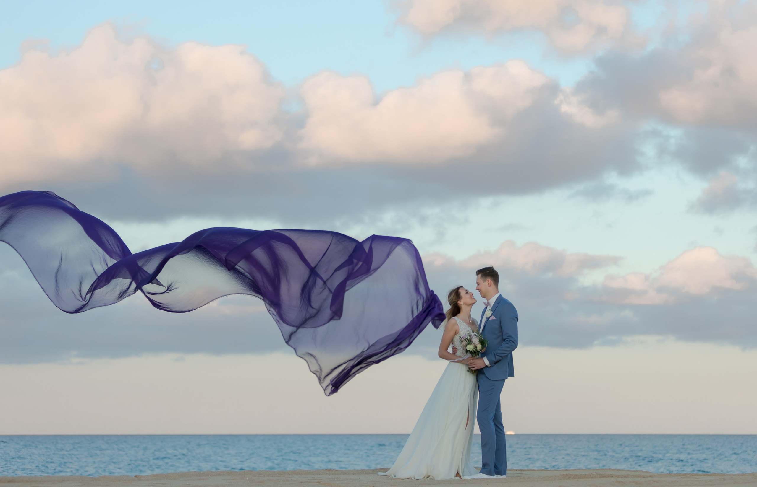 Hochzeitsfotograf Deutschland – Emotionale Fotos. Fotograf Sergej Nevelskij in Dortmund — Emotionale Hochzeitsfilme, Immobilienaufnahmen & individuelle Fotobücher