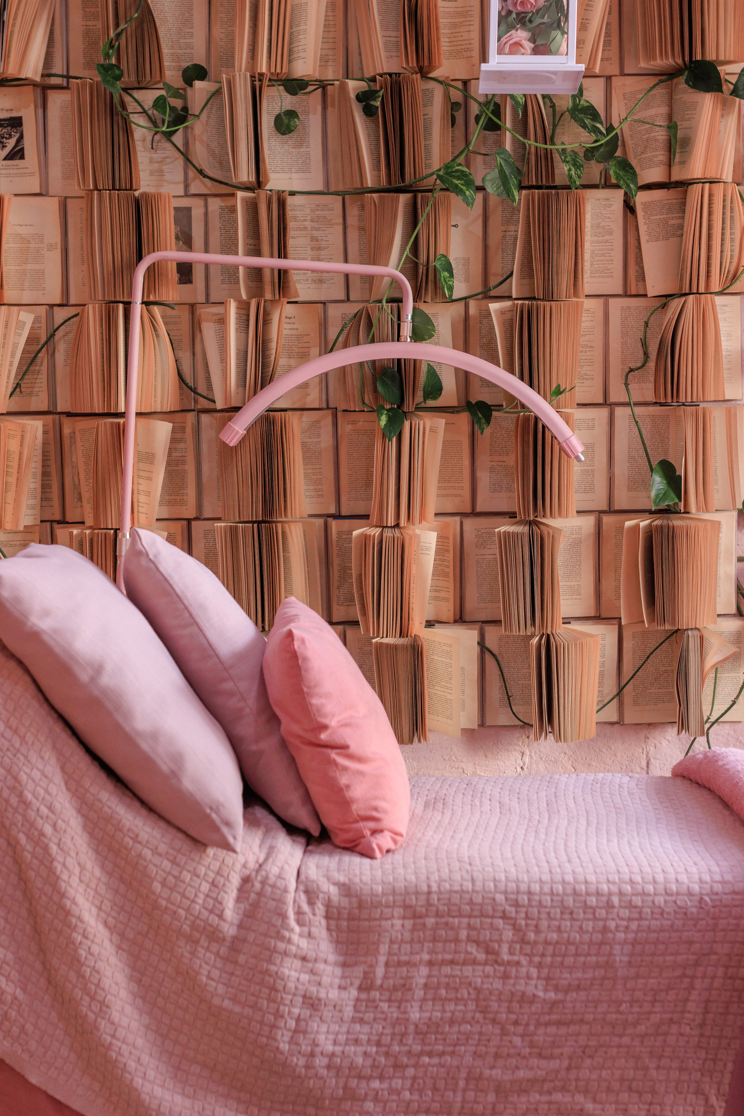 Salón de uñas. Fotógrafo de retrato, familia y reportajes en Valencia | España | Europa Vitalii Lumier