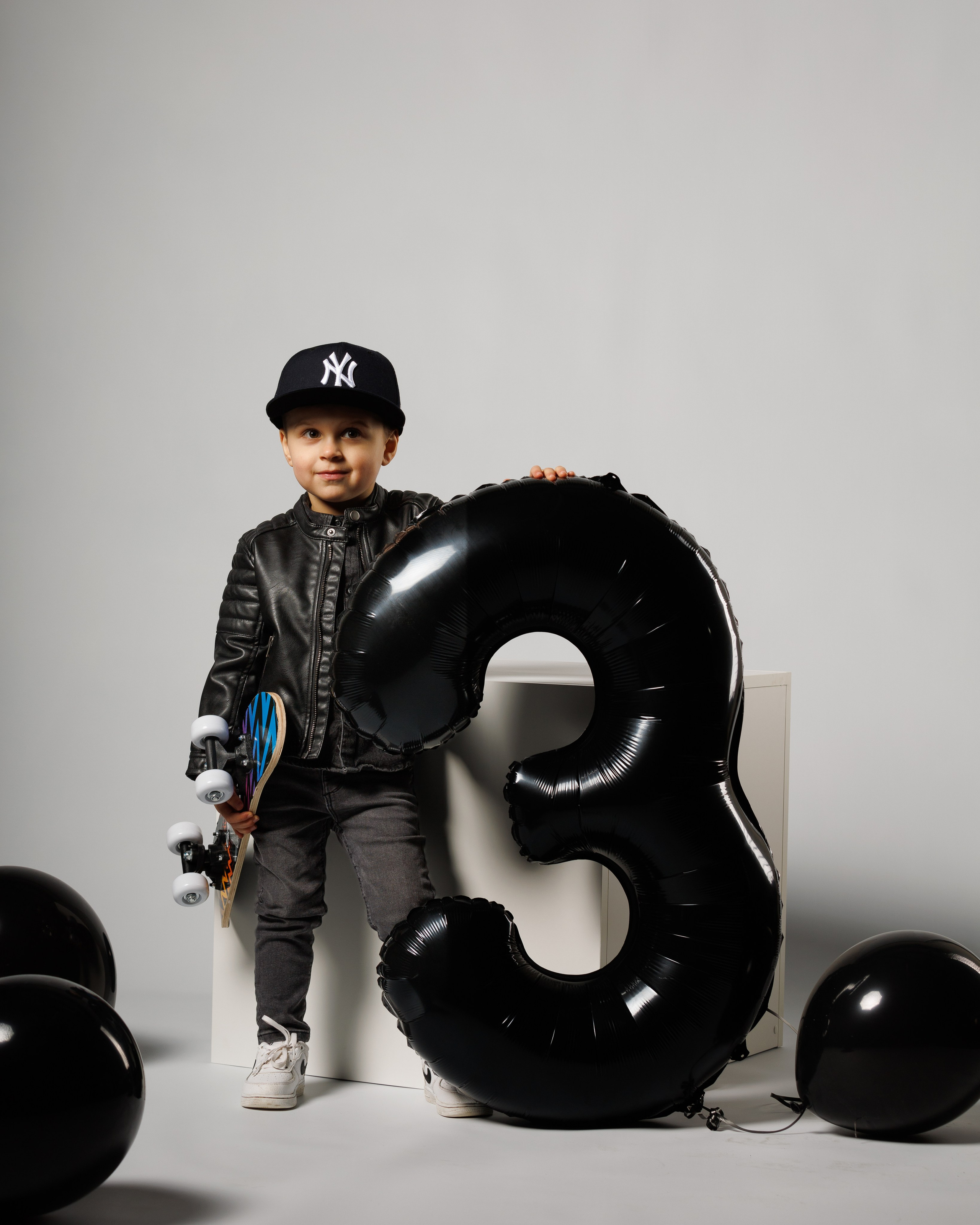 ValStudio. Https://valphoto.wfolio.pro/