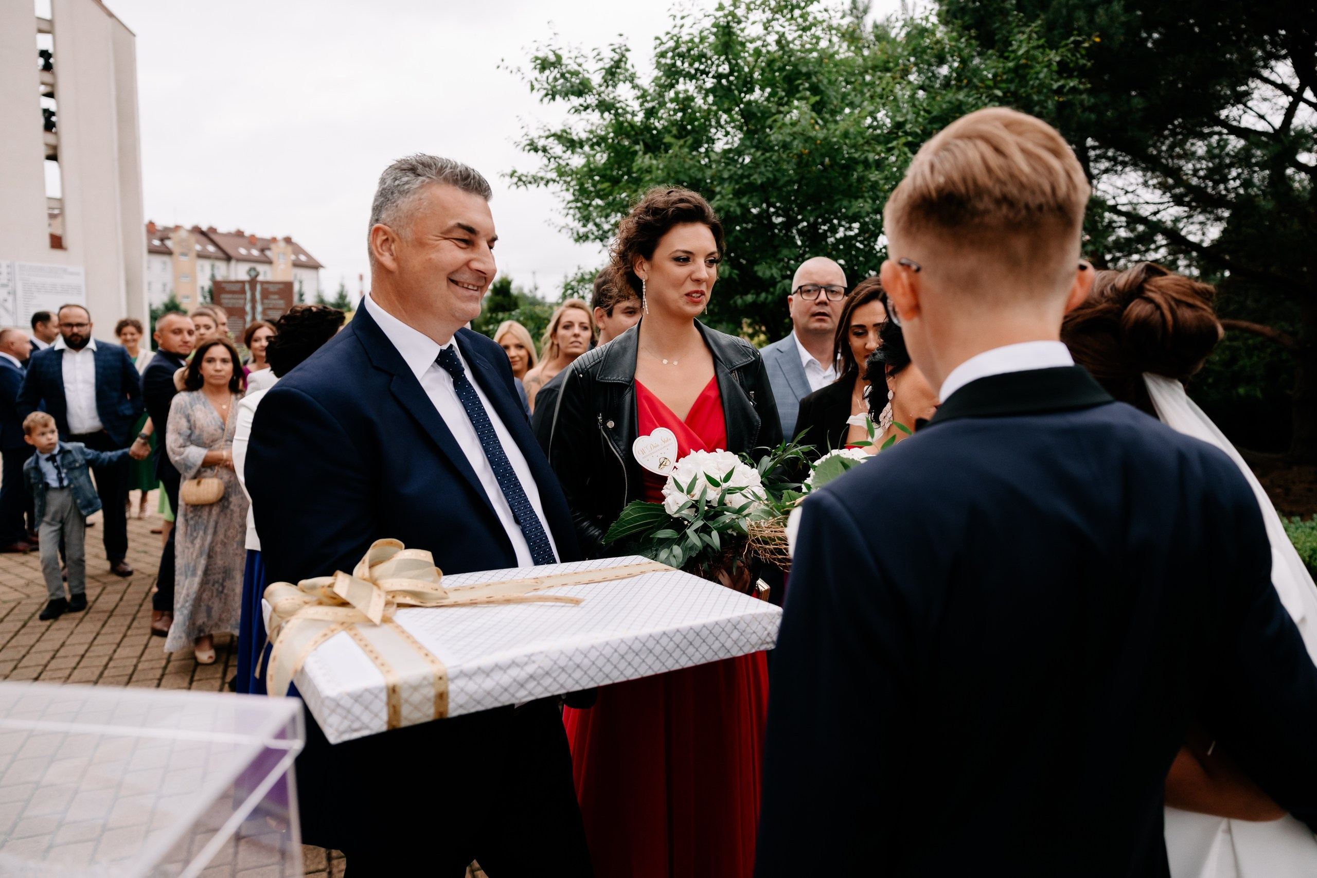 Wiki ♡ Przemek. Fotograf Ślubny Warszawa - Sesje Biznesowe Rodzinne Eventy