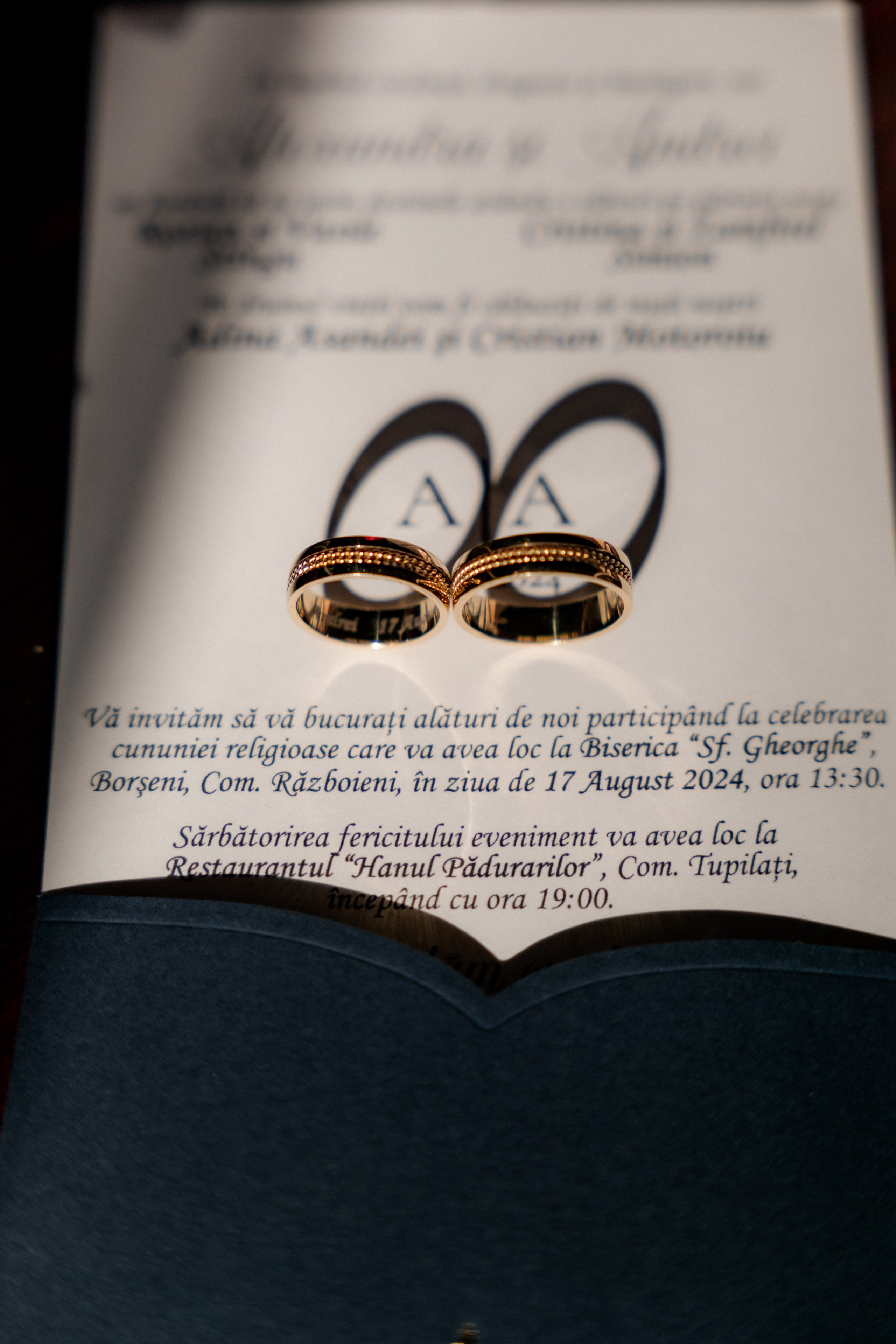 Alexandra & Andrei. Dragosbaciuartphotographer