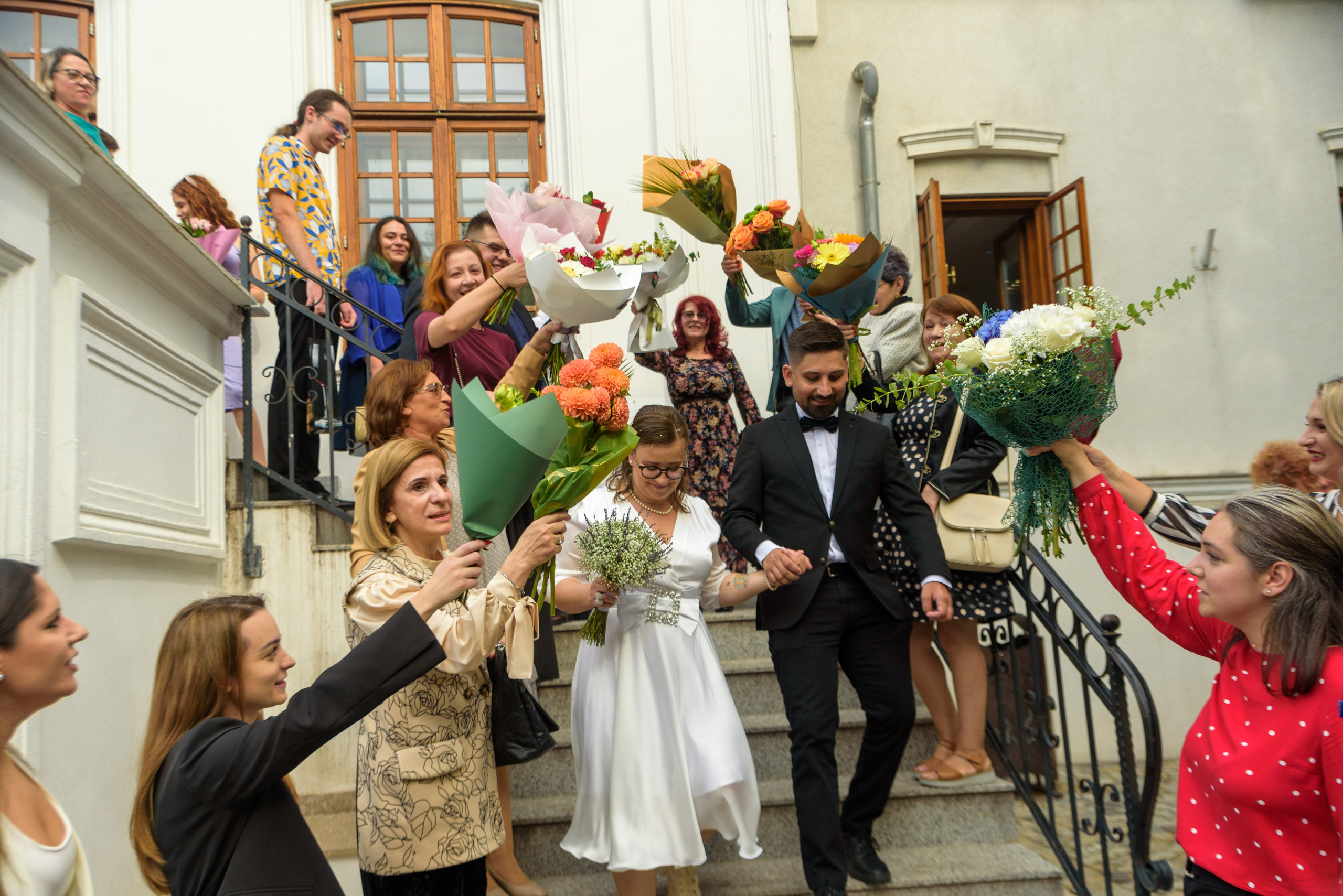 Cununie civila, fotograf cununie civila bucuresti, fotograf stare civila sector 4, cununiea civila, fotografii de la cununie, fotograf cununie Stare civila Strada Gramont 26 București, fotografii nunta de la starea civila, pozing mireasa, obiceiuri, fotografie profesionala nunta