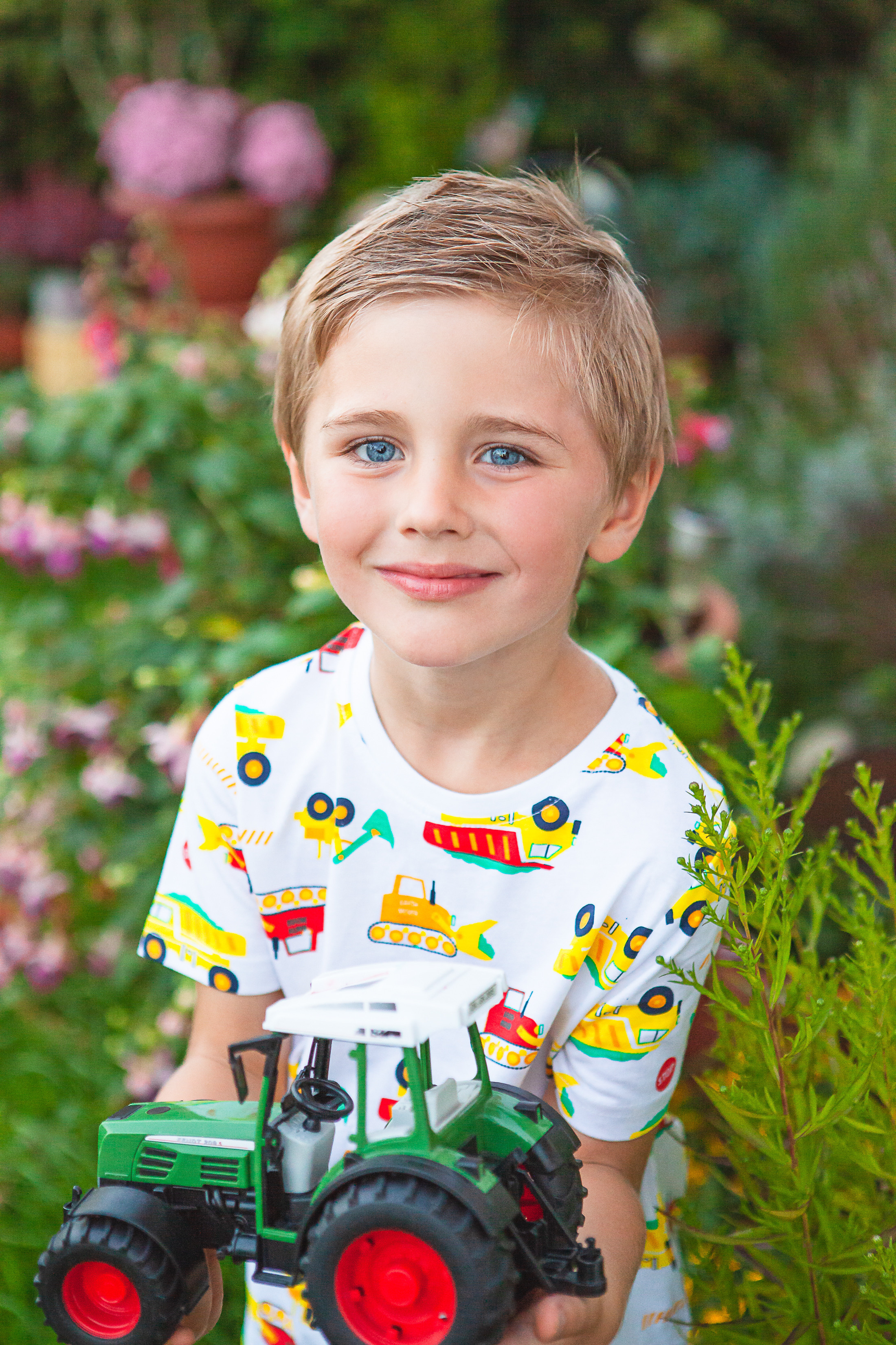 Kindergartenfotografie LindenbergKinderfotografie Kindergarten AllgäuKindergarten Fotoshooting BayernKita Fotoshooting LindenbergFotoshooting Kinderbetreuung AllgäuProfessionelle Kindergartenfotografie BayernKita Fotografie LindenbergGruppenfotos Kita Allgäu