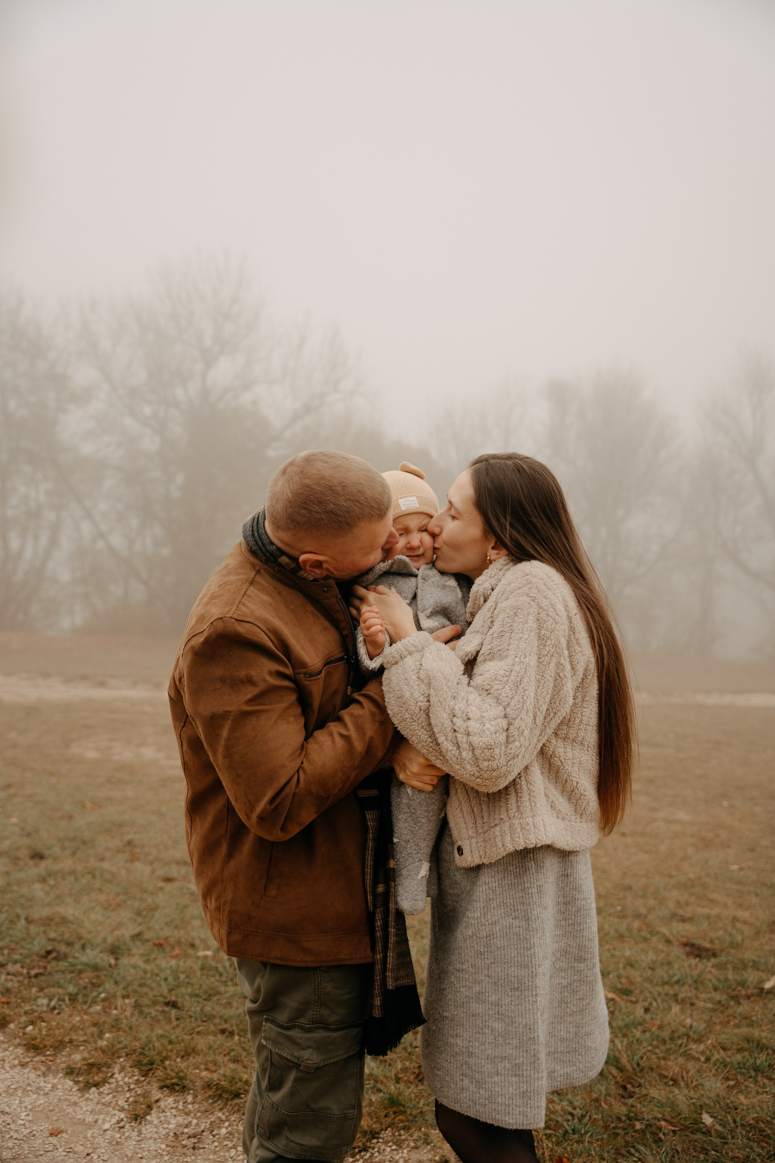 Bendegúz a ködös Normafán. Kezdőlap