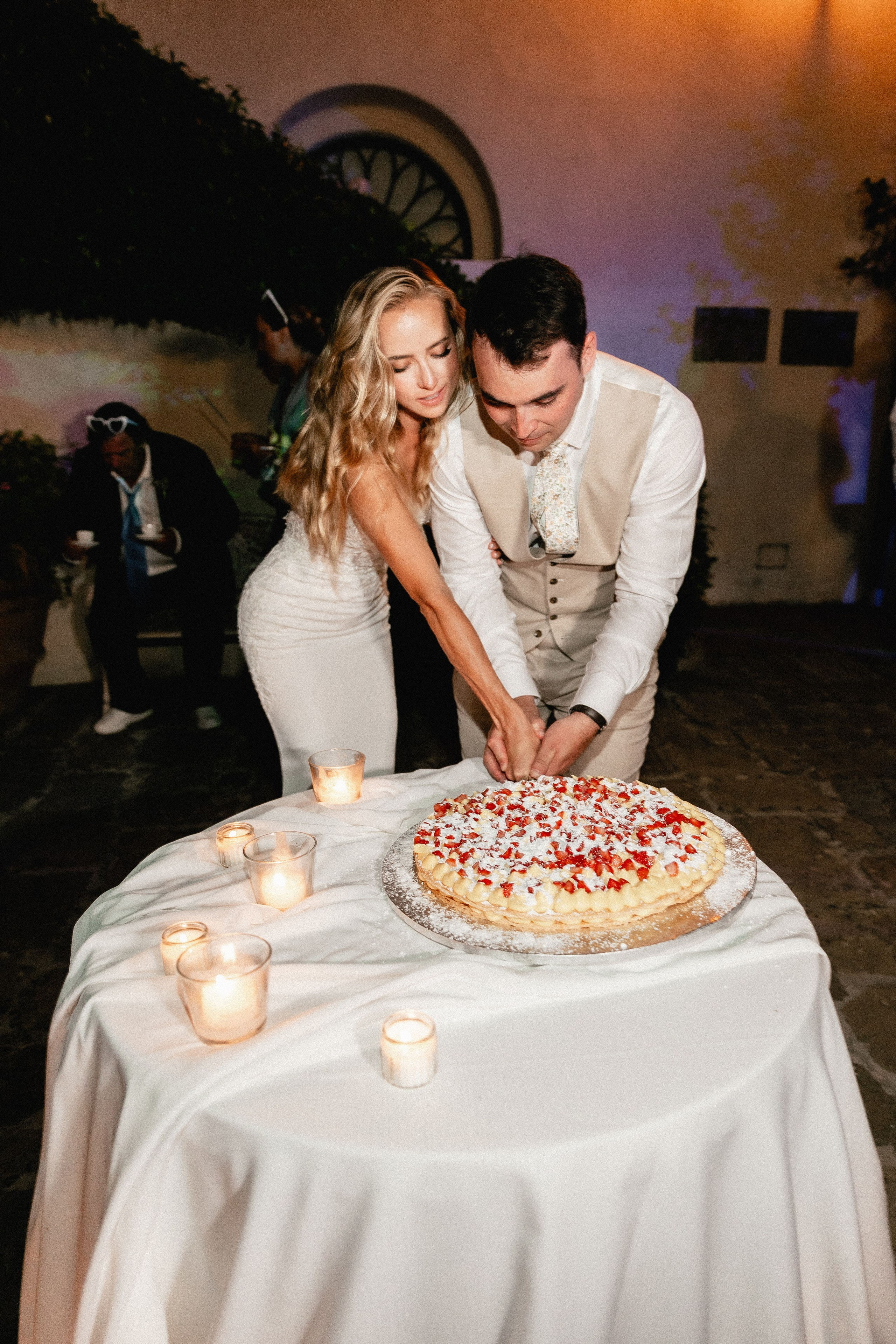 Diana & Thomas. Villa Scorzi, Tuscany. Digital + Film 35mm. Фотограф в Милане Анна Линник