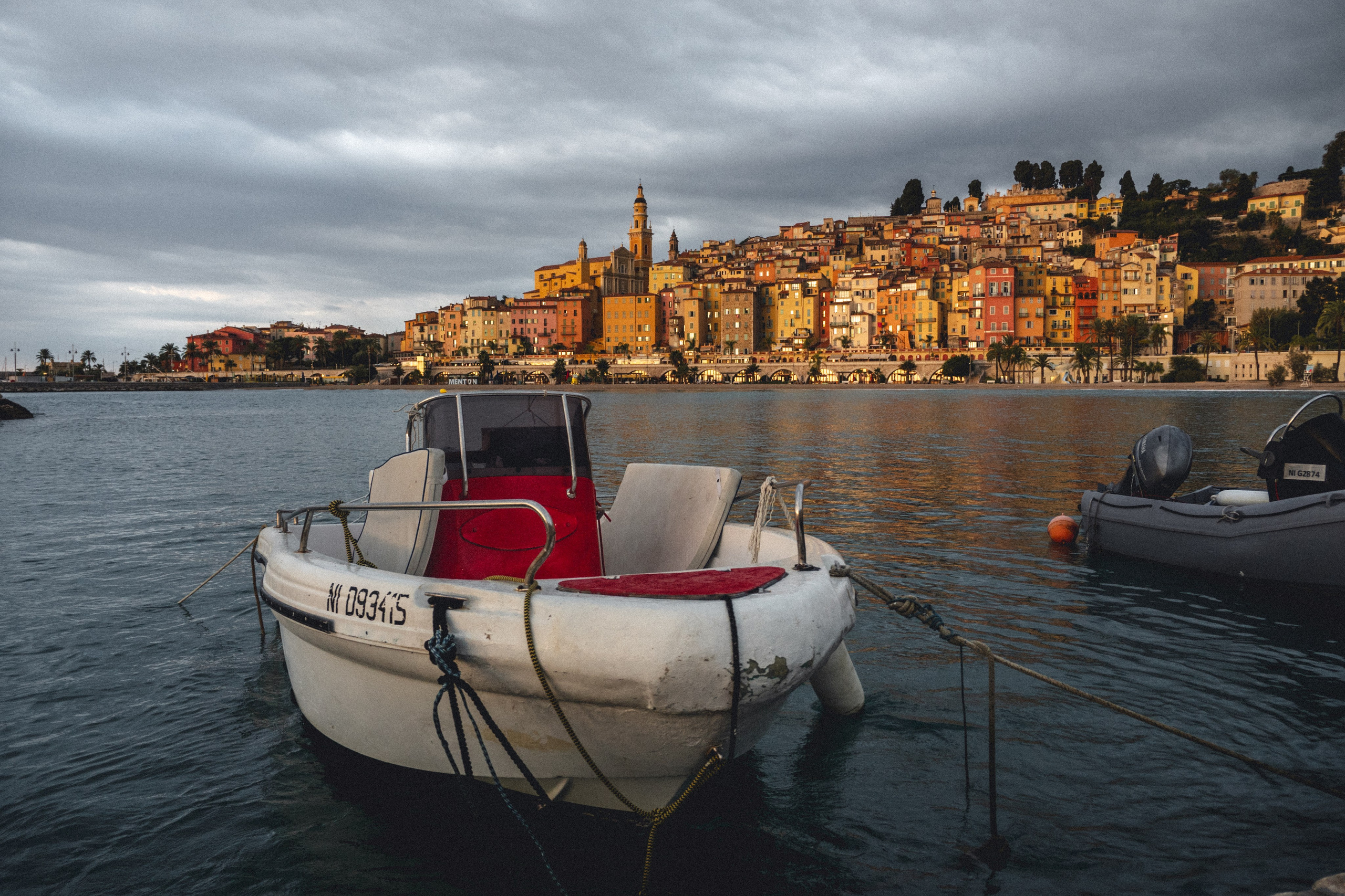 Lever de soleil à Menton. Семейный и детский фотограф на Лазурном Берегу