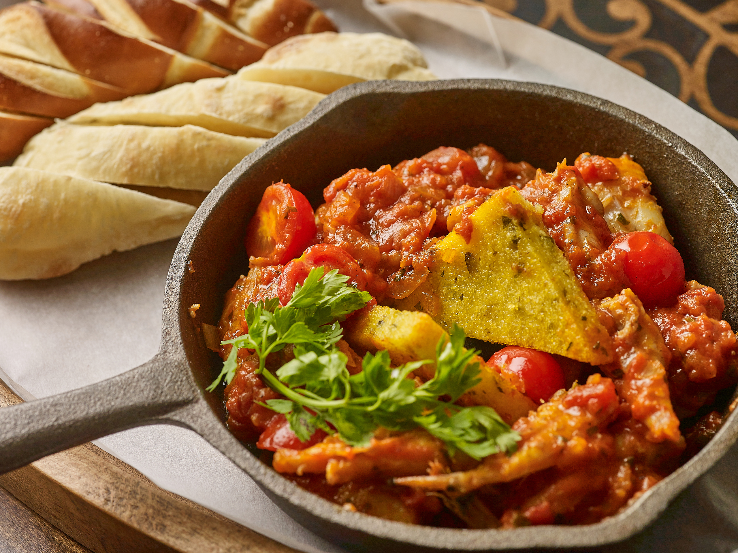 Commercial and studio photographer in Belgrade