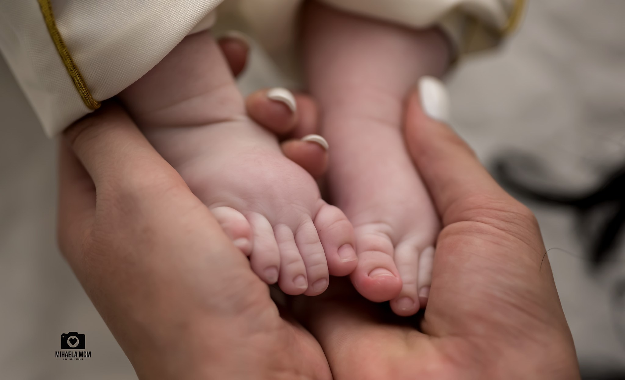 Fotograf botez Fetesti. MCM Happy Studio – Fotograf & Videograf Evenimente | Nuntă & Botez