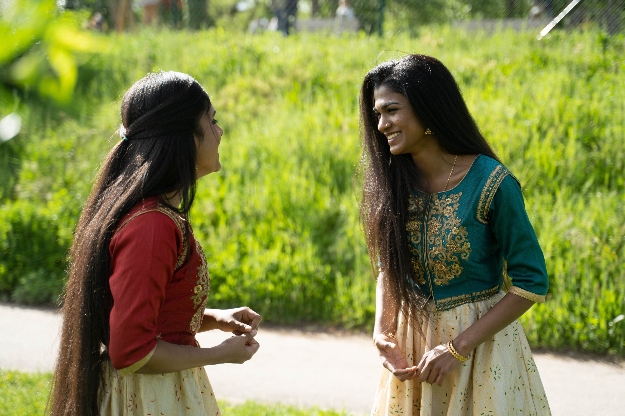 Shaliny and Maristela, Sri Lanka Dance. Nina Janeckova Photographer and Videographer in Bodensee Ravensburg