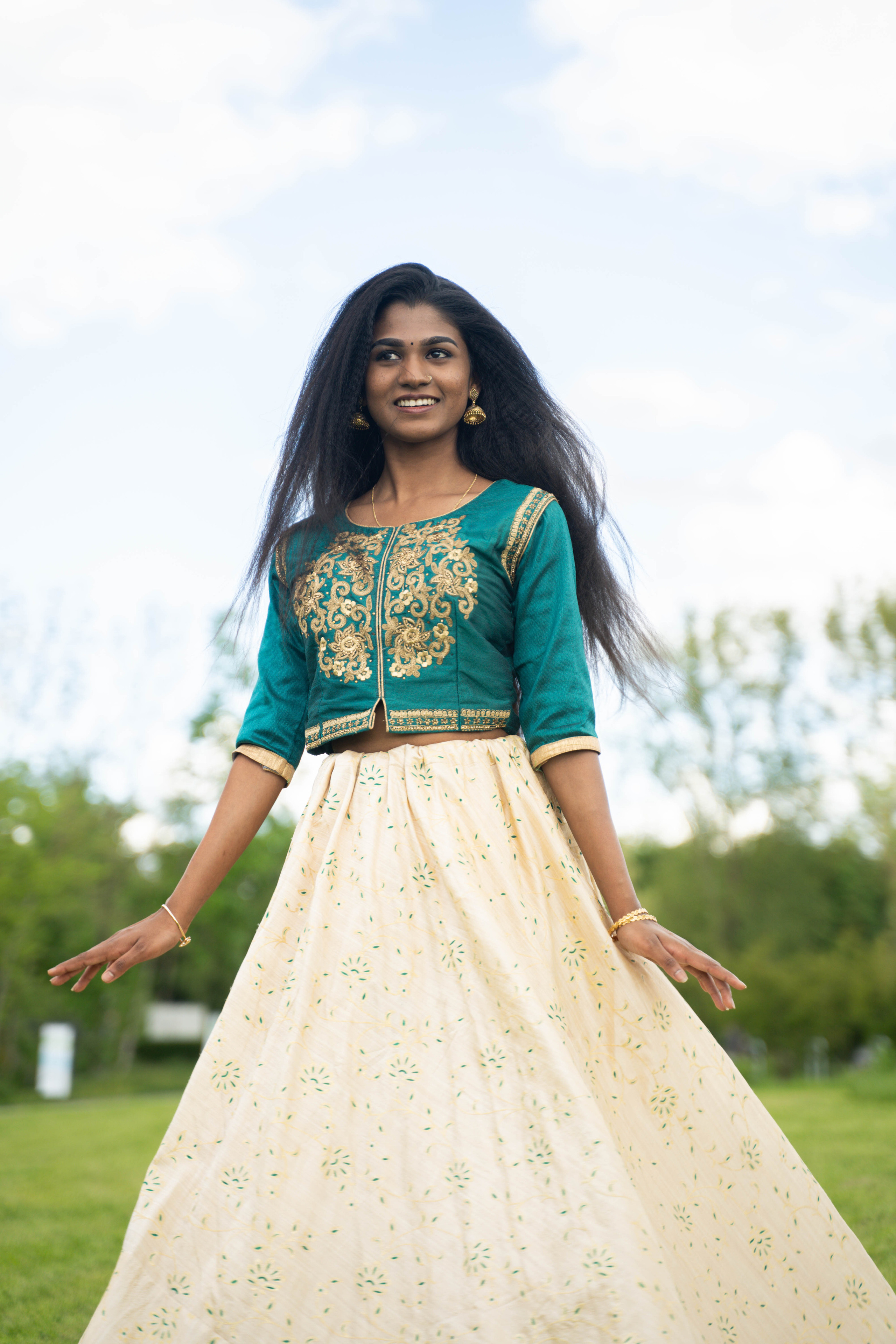 Shaliny and Maristela, Sri Lanka Dance. Nina Janeckova Photographer and Videographer in Bodensee Ravensburg
