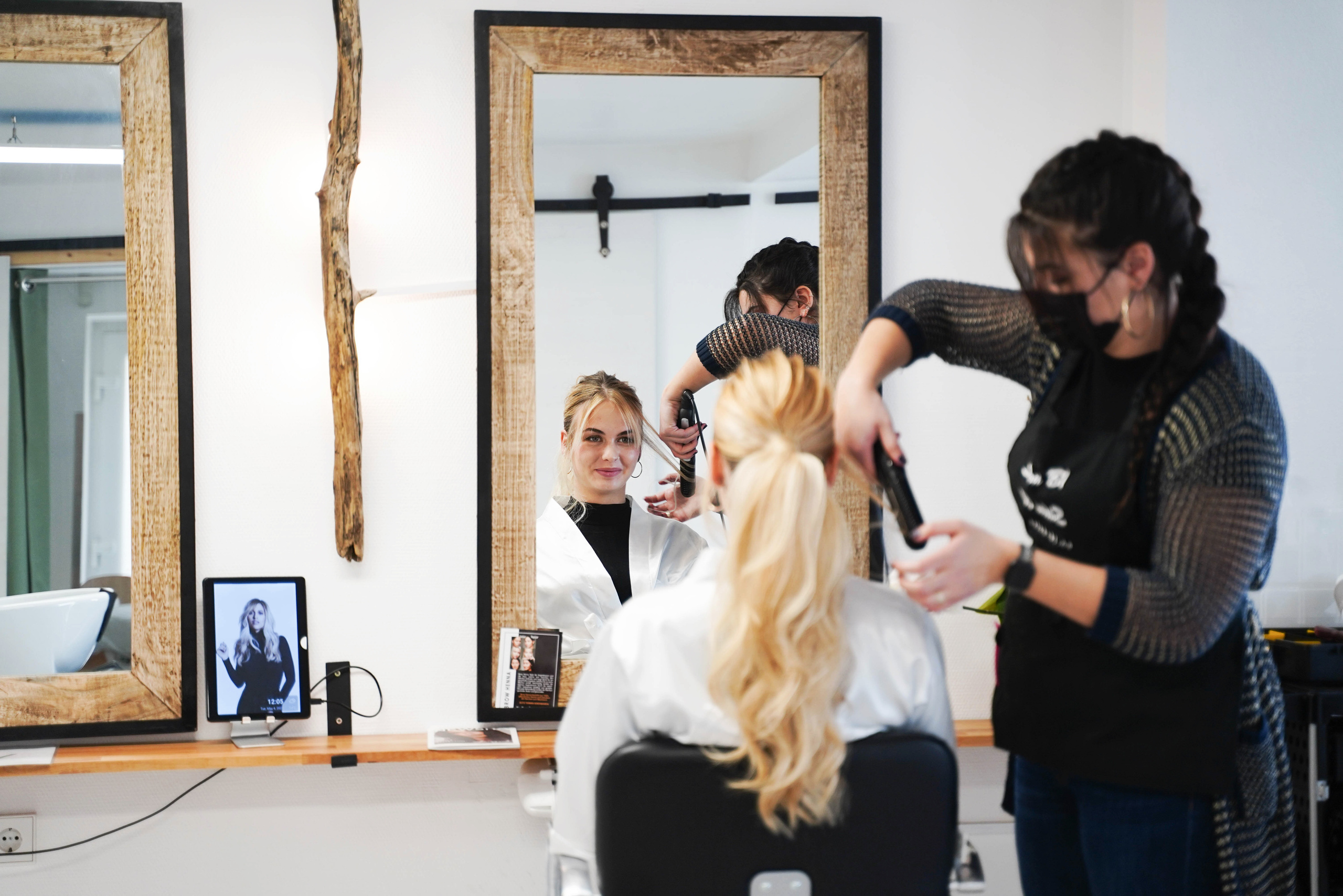 Fotoshooting Salon B1 in Ravensburg. Nina Janeckova Photographer and Videographer in Bodensee Ravensburg