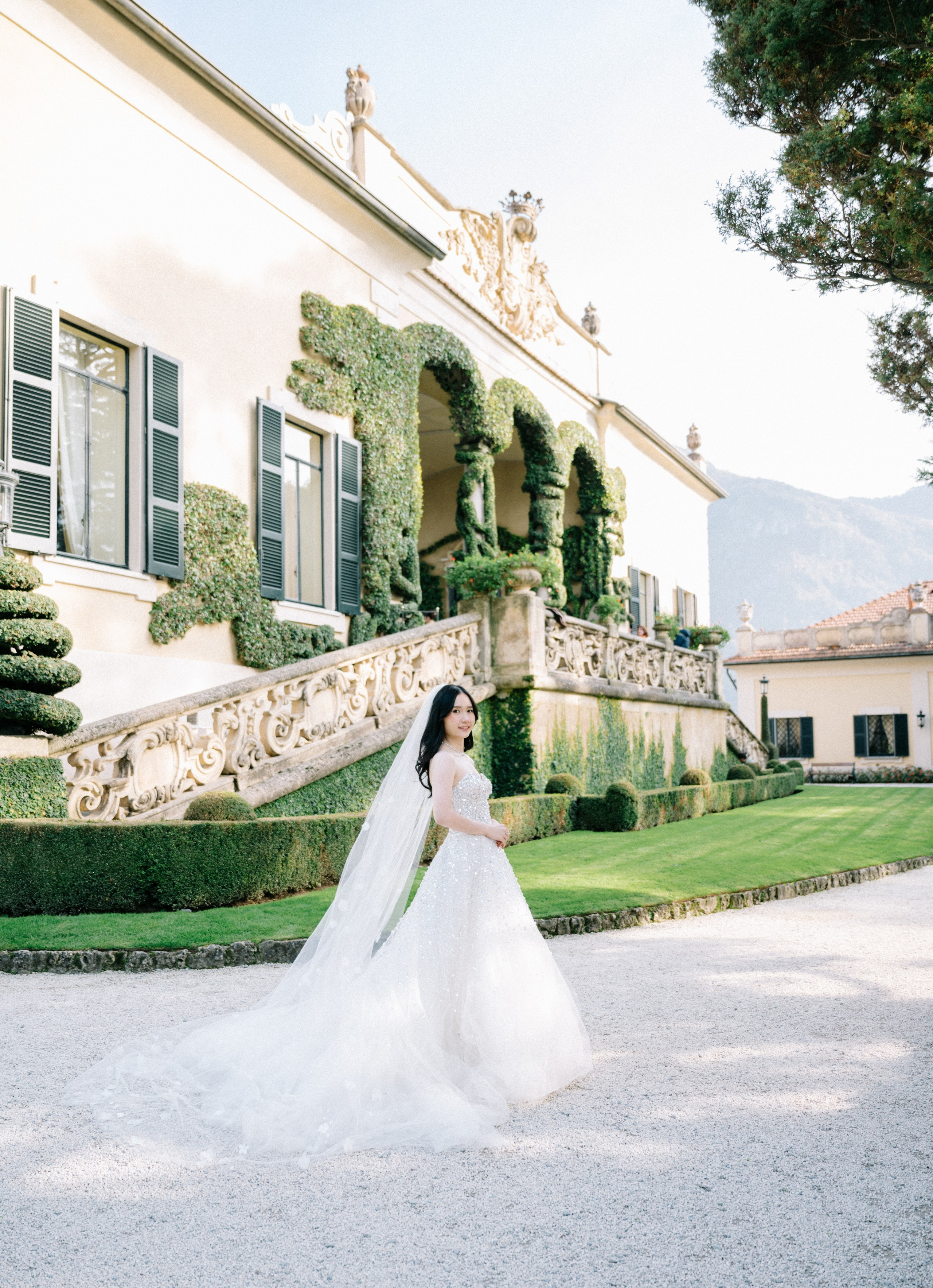 Lake Como. Lake Como Photographer — Proposal | Wedding | Elopement
