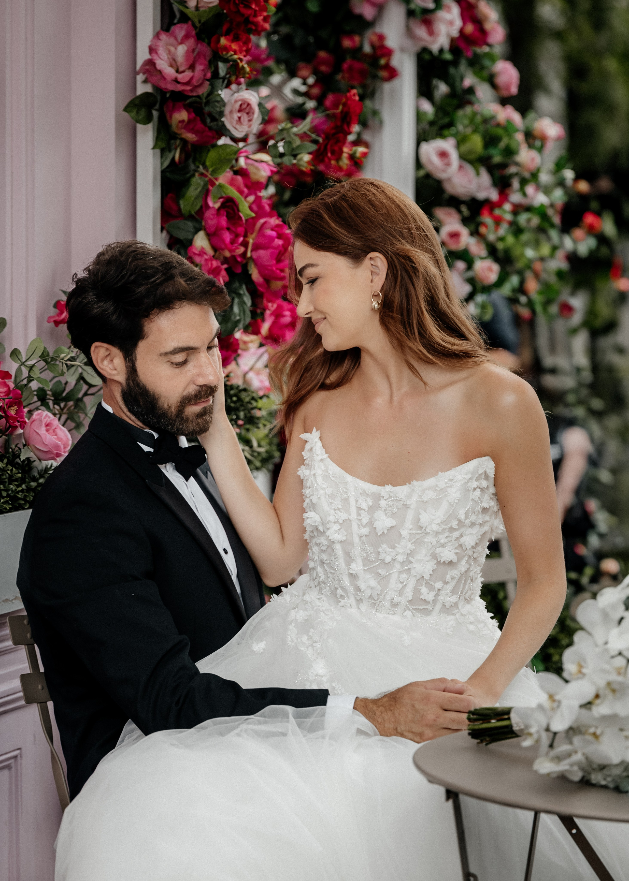 Elegant Wedding London Belgravia Elopement couple. Timeless Wedding & Event Photography — based London, working across Europe