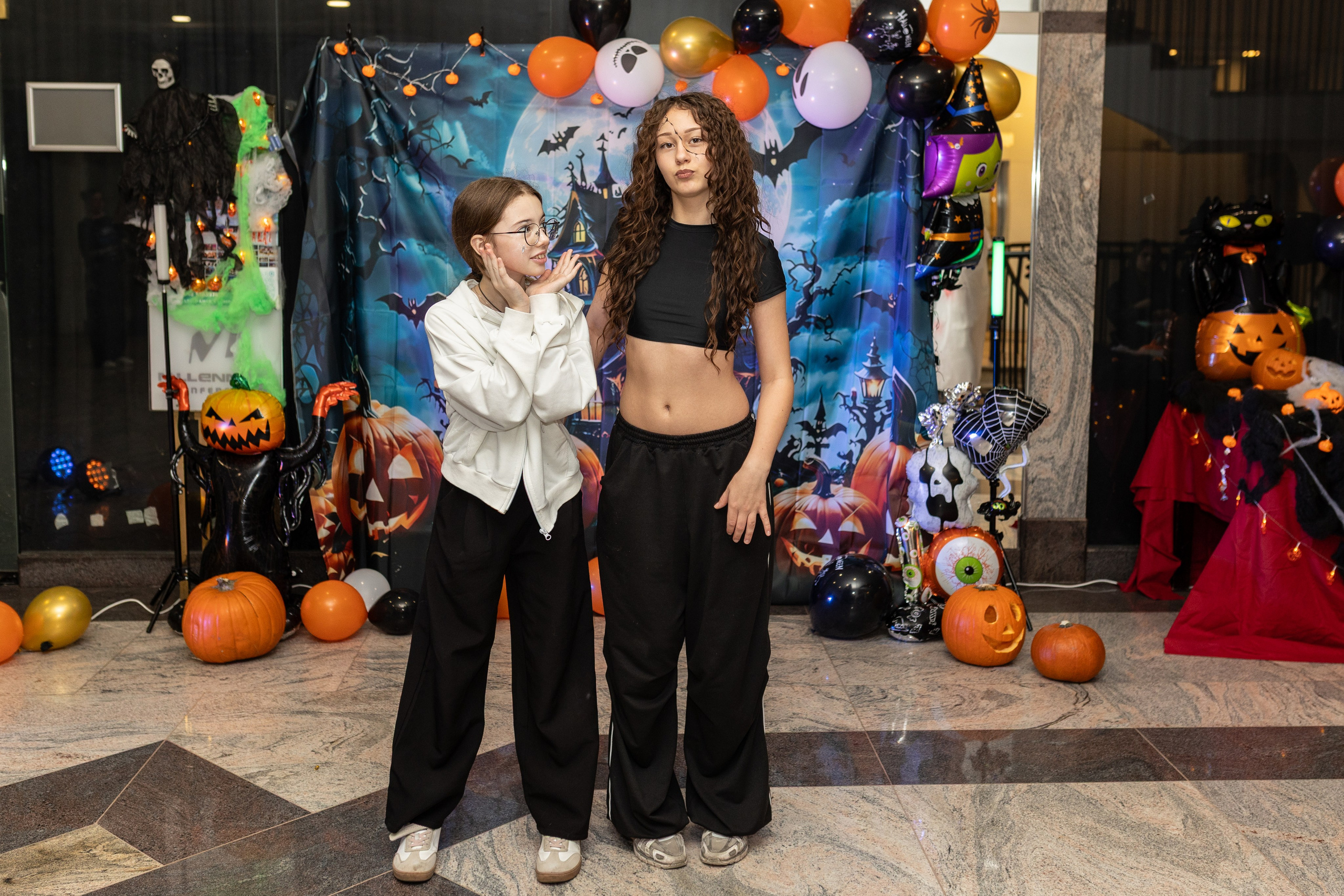 Leo dance studio Helloween 2025. Семейный и детский фотограф в Варшаве Мила Бобровская