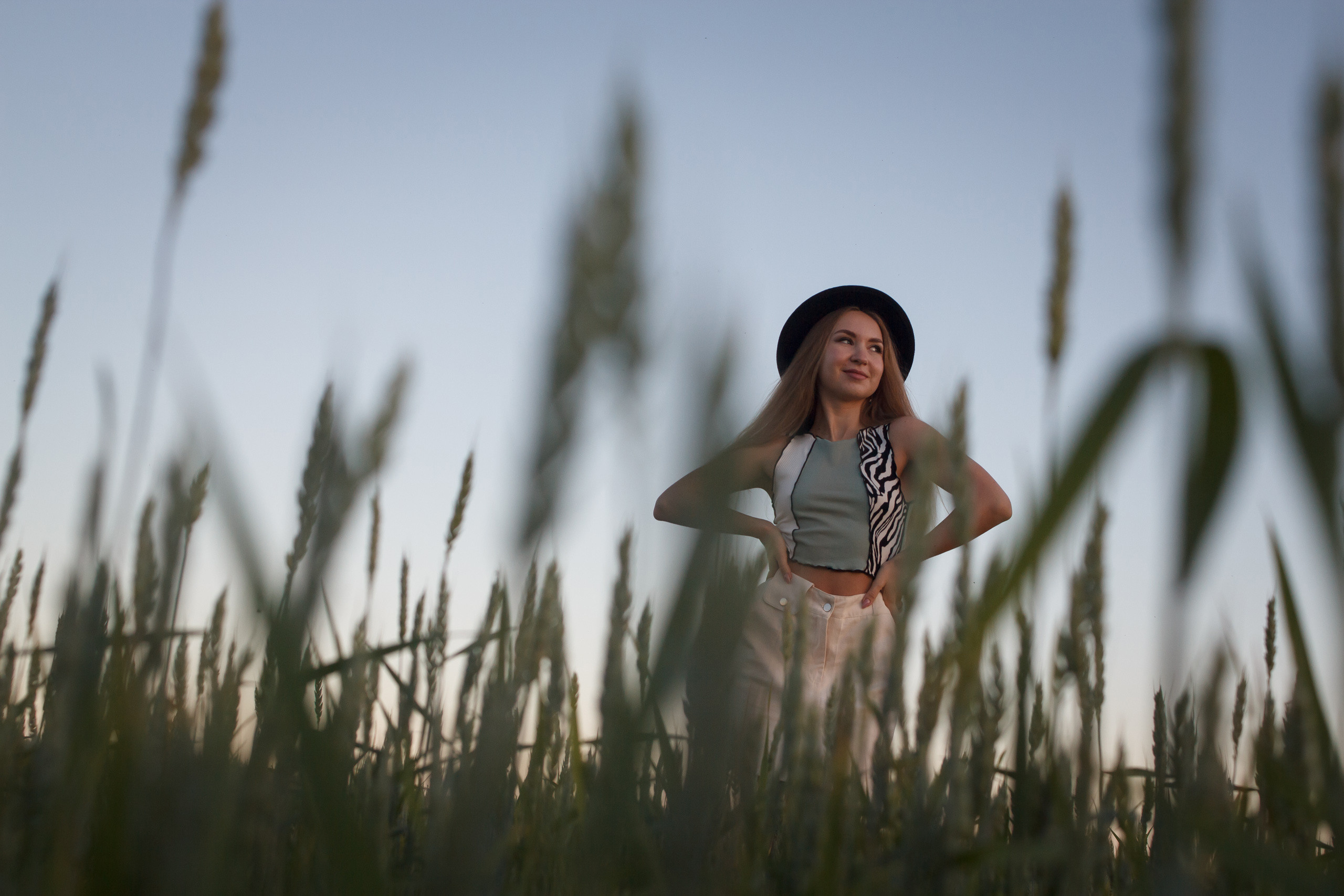 Marina is on the field. Wedding and portrait photographer in Beograd Ekaterina Makedonskaya