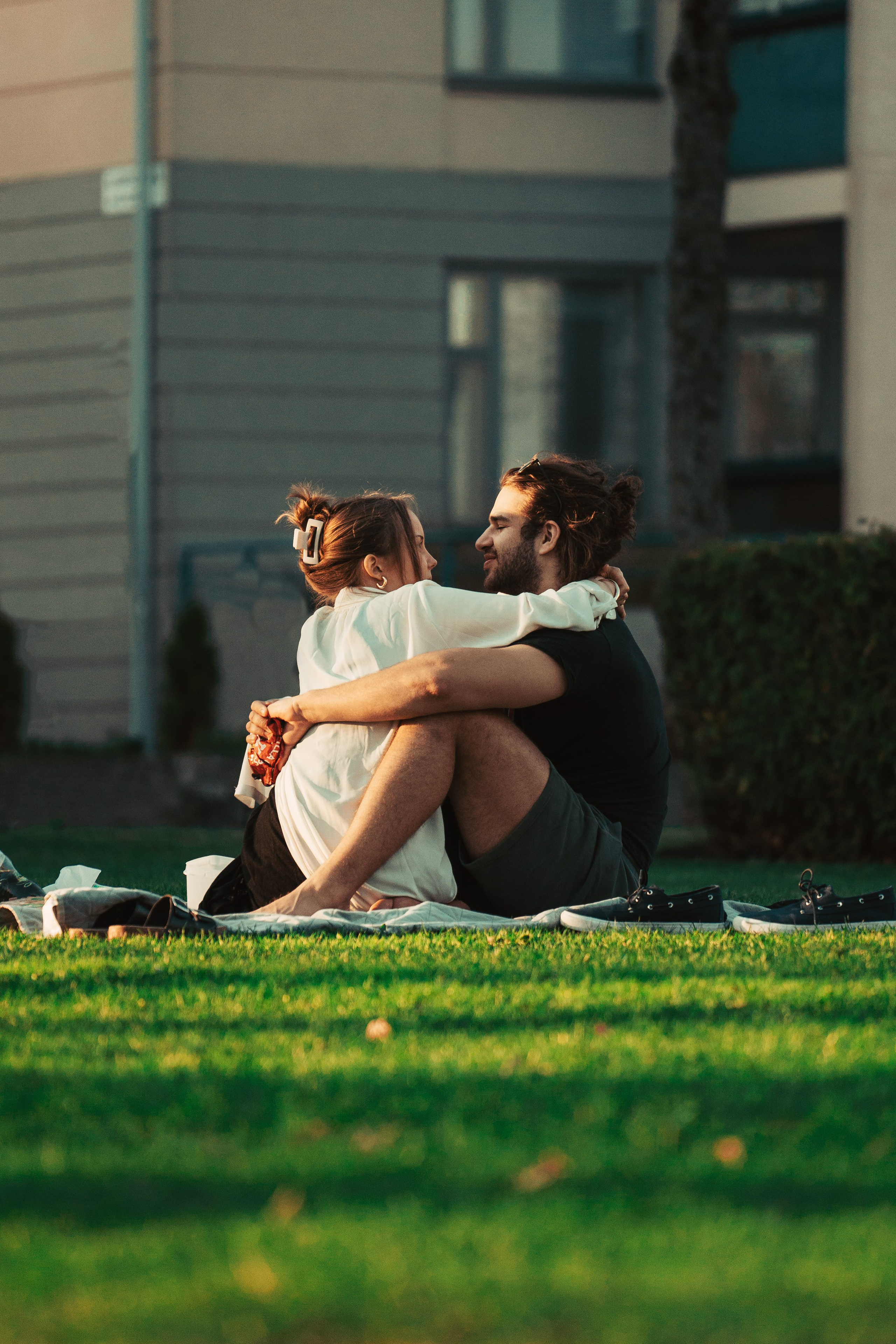 Hääkuvaus Kuopiossa Valmistujaiskuvaus  Ristiäiskuvaus Valokuvaaja. VEKE MEDIA