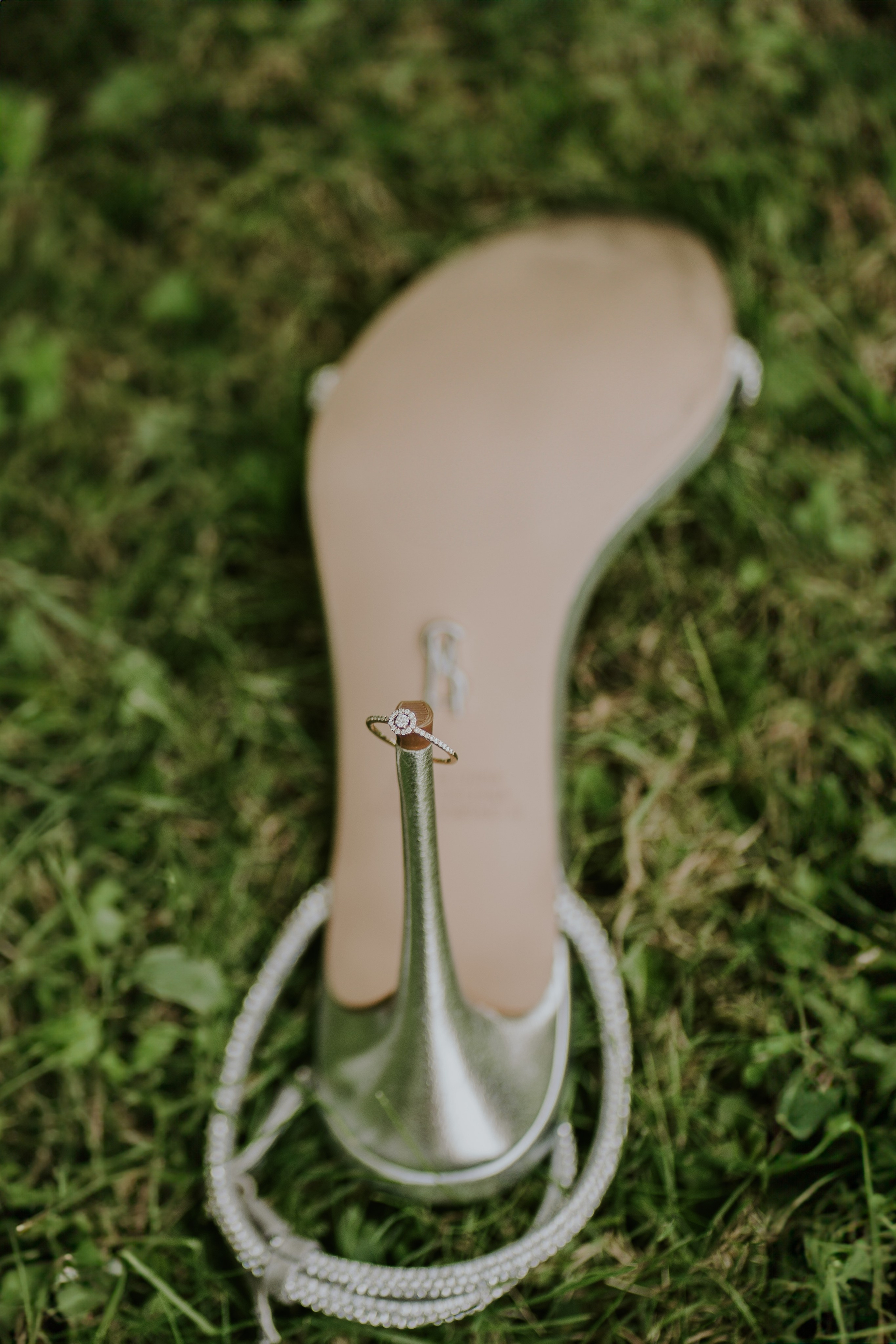 Sala Koralowa w Jaworzu: Opowieść o ślubie Nikoli i Kacpra. Karkowskafoto - fotografia miłości