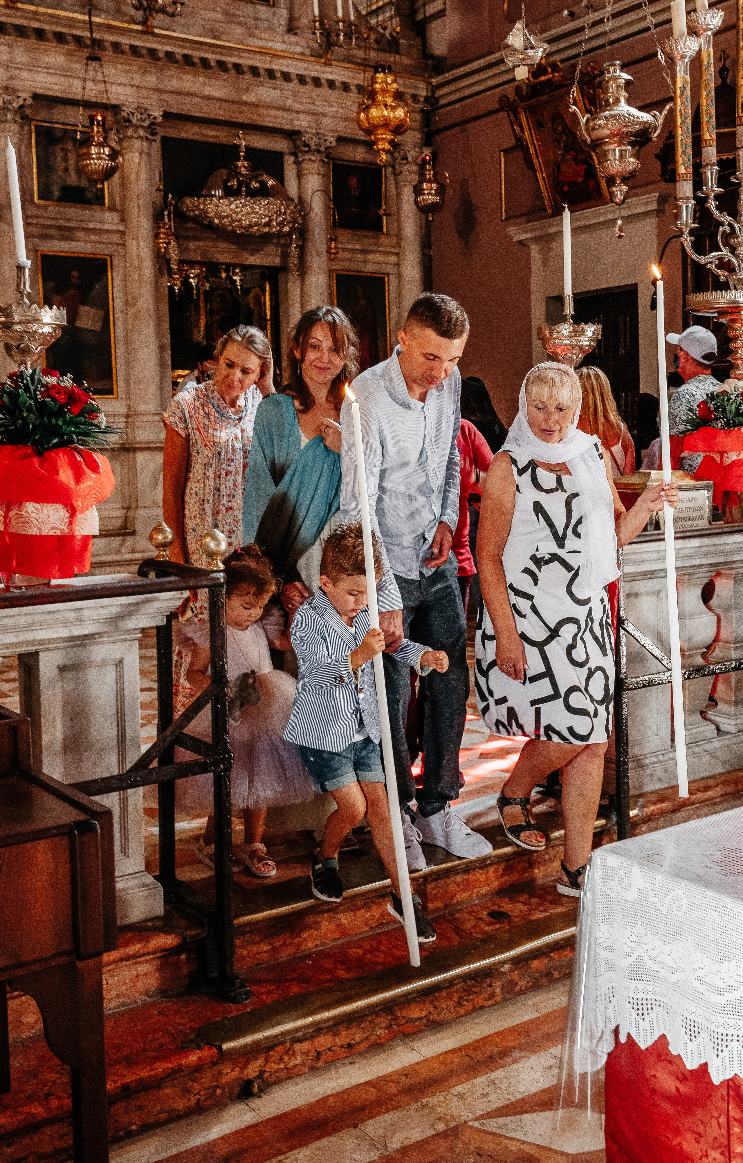 Taufe in St.-Spyridon-Kirche in Korfu, Griechenland. Newbornfotograf Kinderfotograf Ulm Familienfotograf Anastasia Neu-Ulm