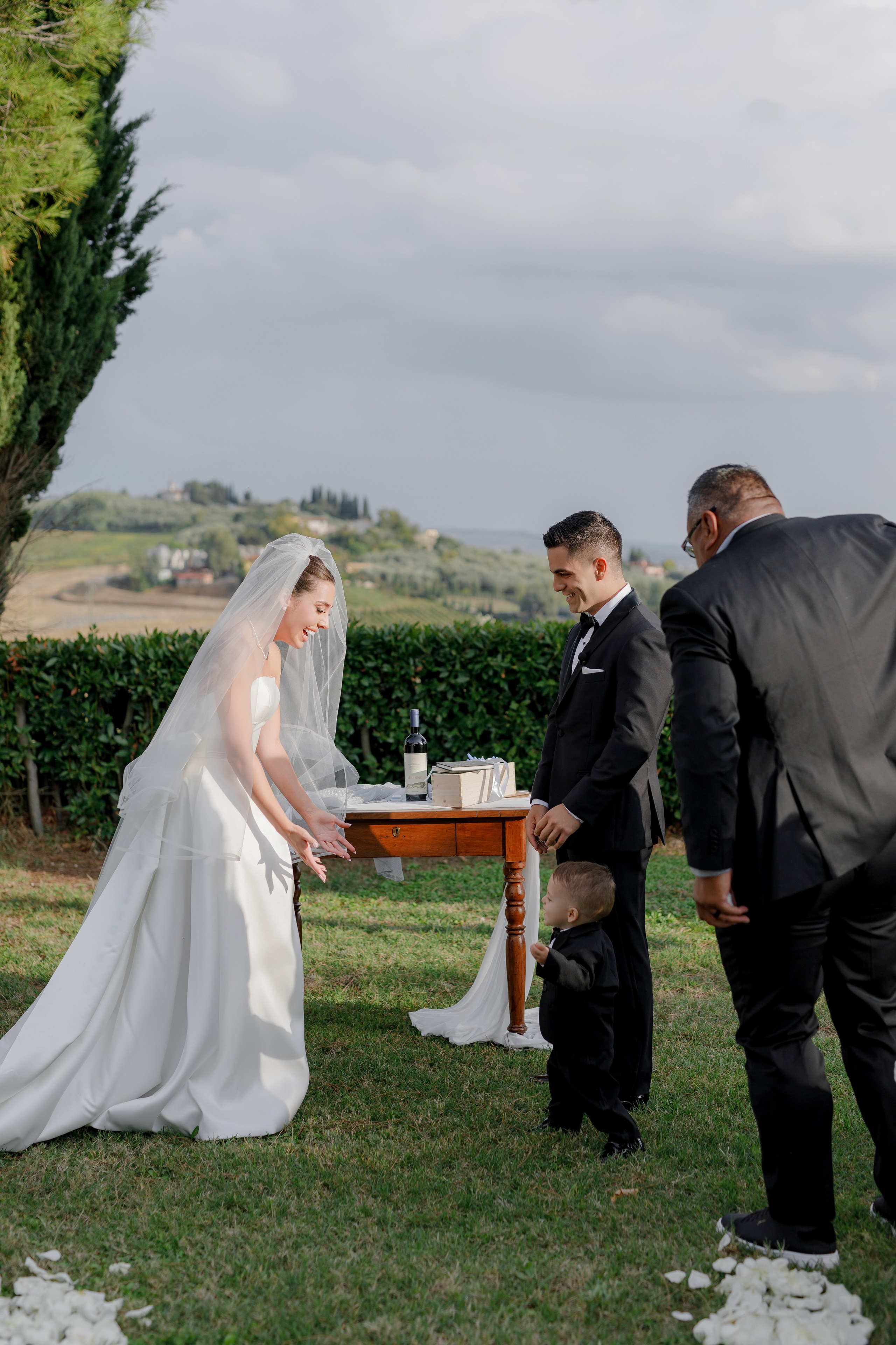 Dom&Ally. Wedding photographer Italy
