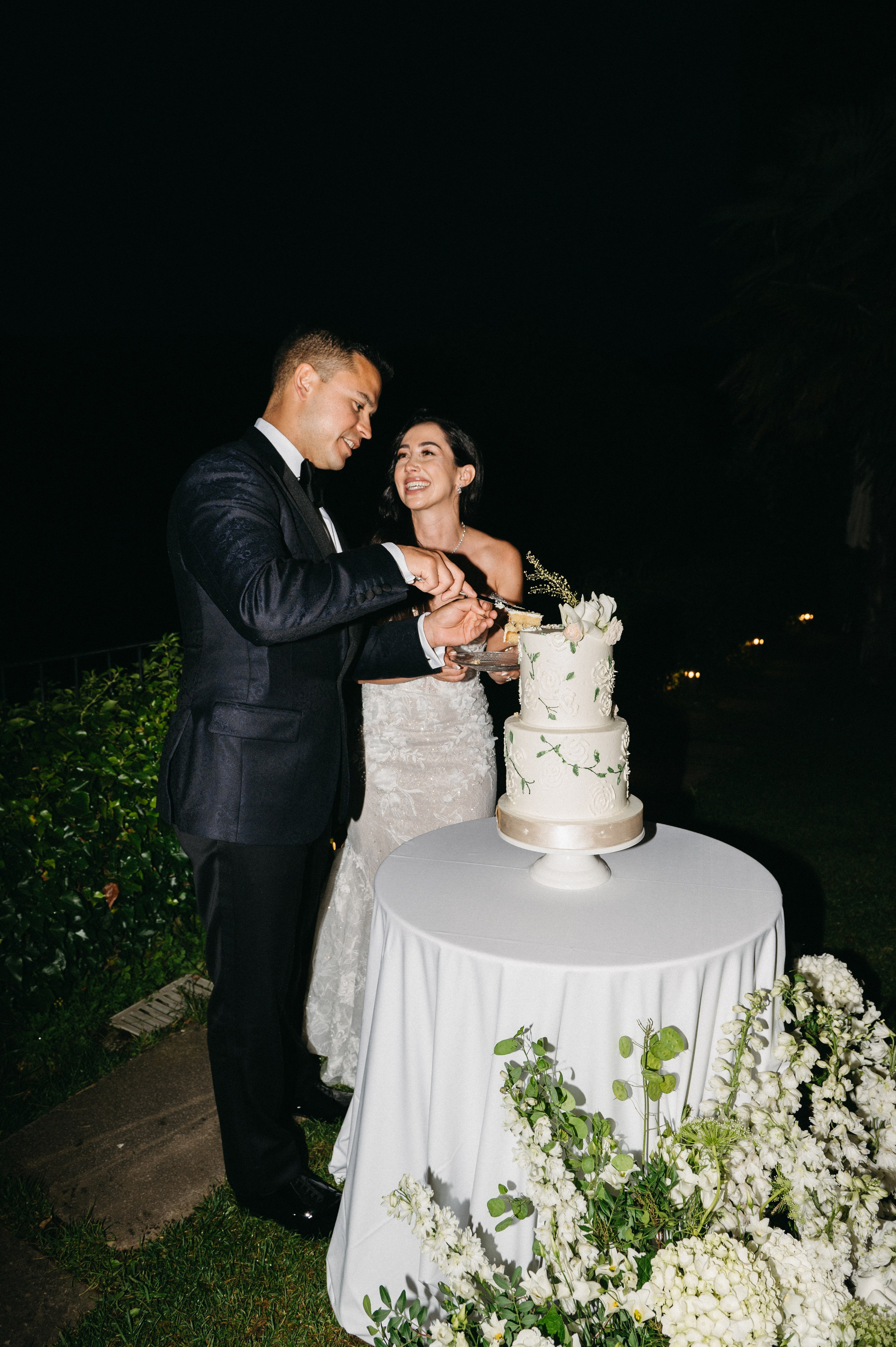 Lake Como wedding. Lake Como Photographer — Proposal | Wedding | Elopement