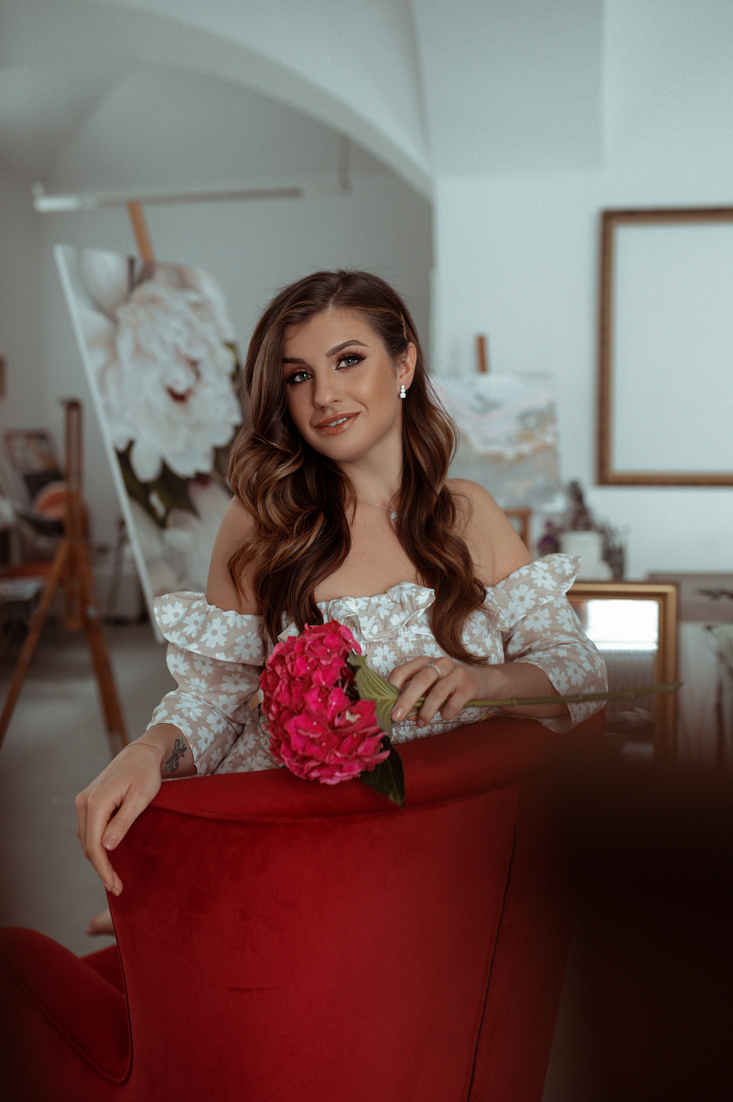 Artproject. ANNA-MARIA PHOTO CONTENT CREATOR — fotograf, estét, umělec a vizuální expert na Instagram v Praze