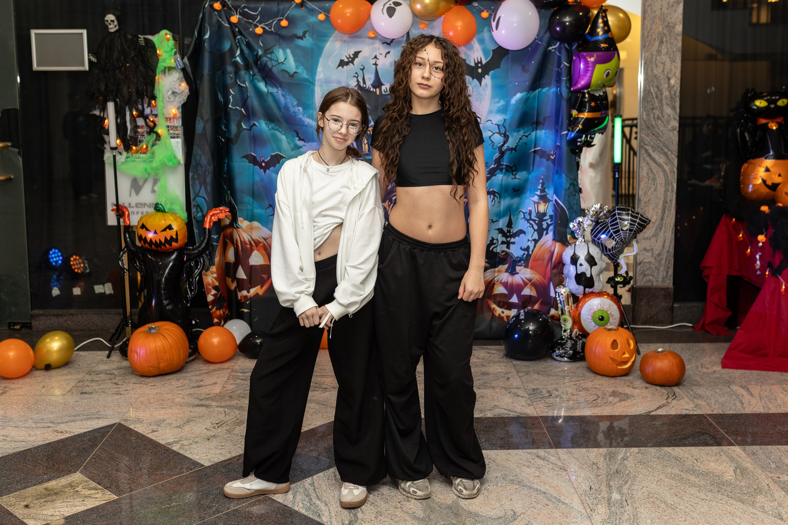 Leo dance studio Helloween 2025. Семейный и детский фотограф в Варшаве Мила Бобровская