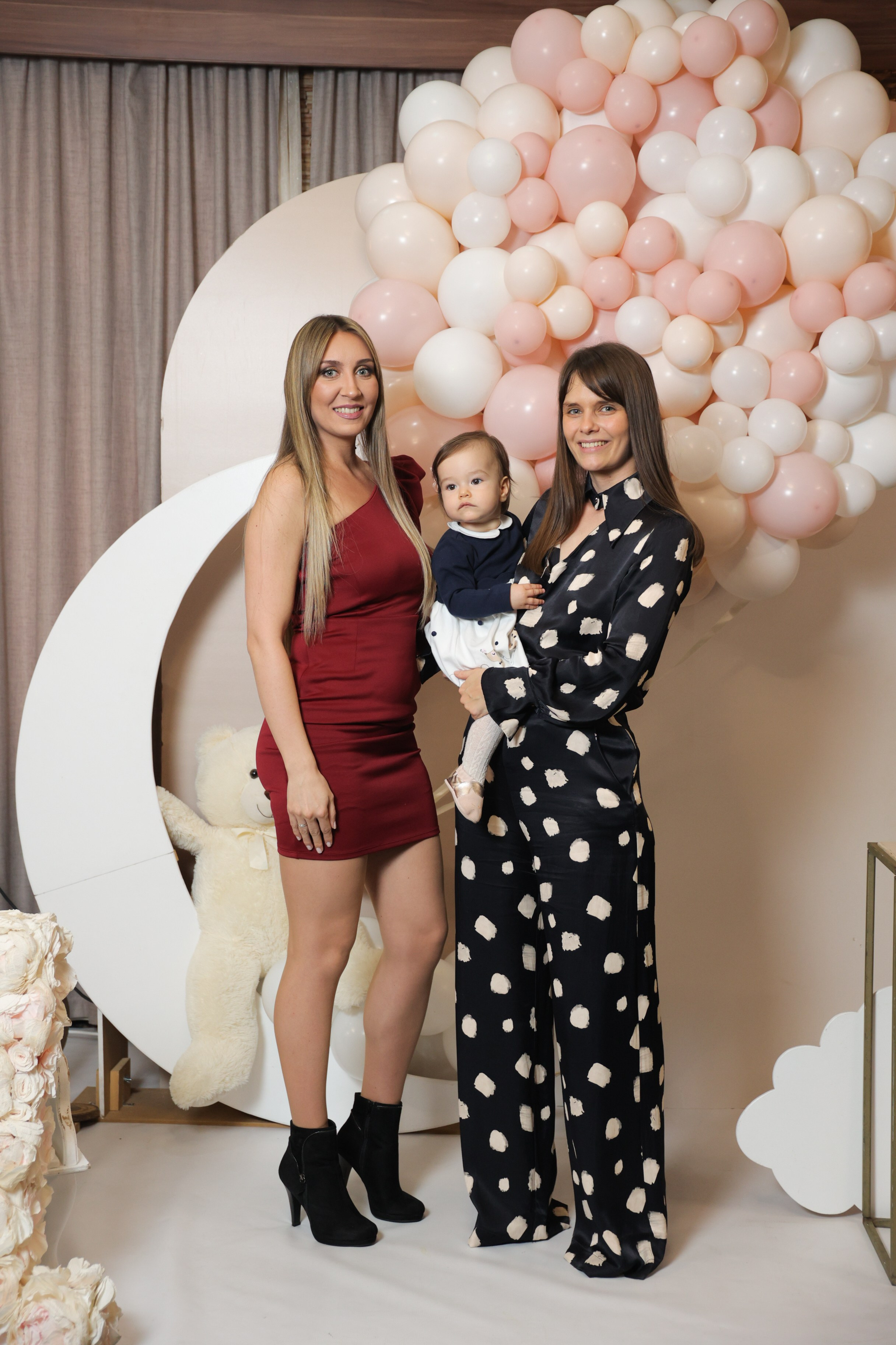 Emili. Vlada toskic wedding and event photographer