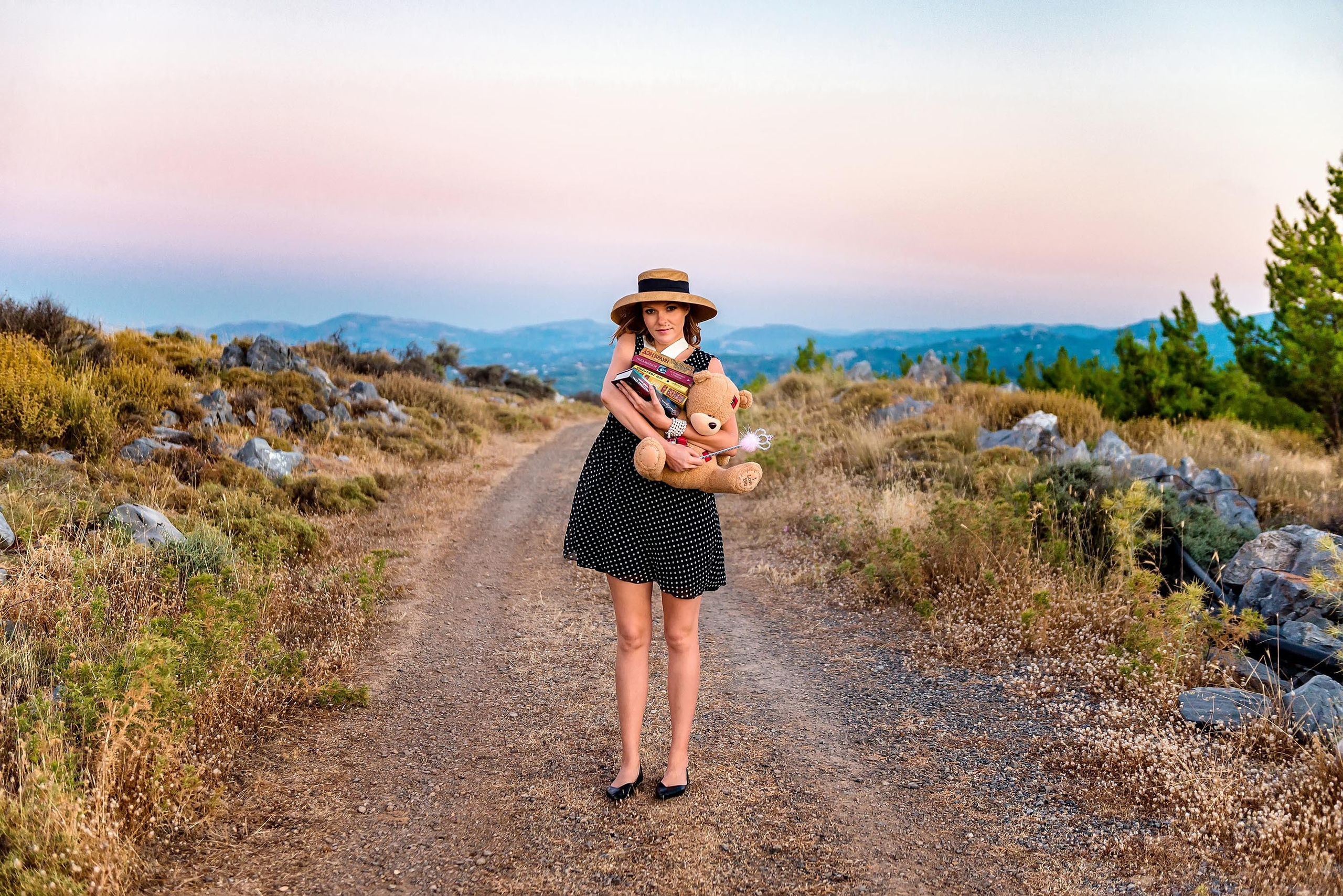 Сomments. Studio Photomax — Maxim Prikhodnyuk content, family, wedding and adver