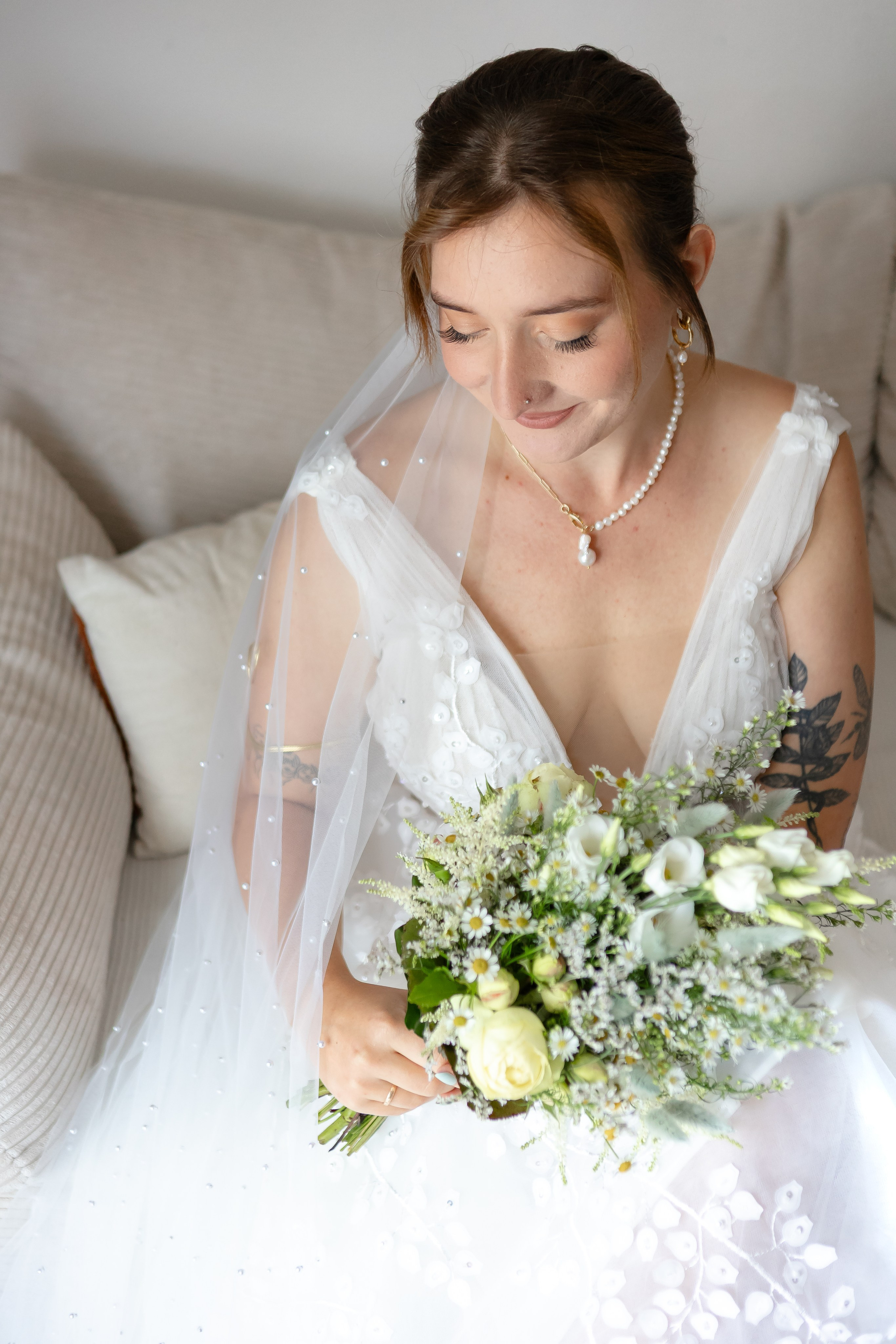 Hochzeitsfotografie Lindenberg, Hochzeitsfotograf Allgäu, Hochzeit Shooting Bayern, Professionelle Hochzeitsfotografie Lindenberg, Brautpaar Fotoshooting Allgäu, Hochzeitsportraits Bayern, Verlobungsfotoshooting Lindenberg, Hochzeitsreportage Allgäu, Brautpaarfotograf Bayern, Hochzeitsbilder Lindenberg