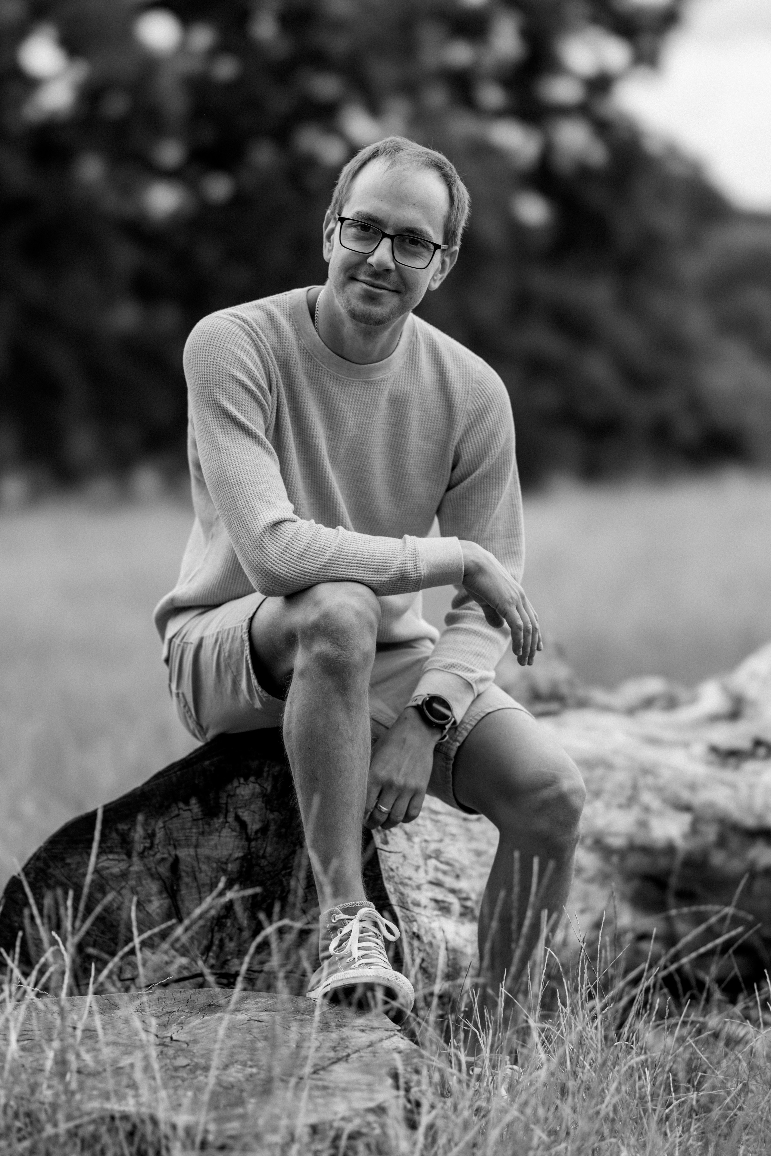 Milena with parents (Greenwich Park). Anastasia Klink, Photographer in London