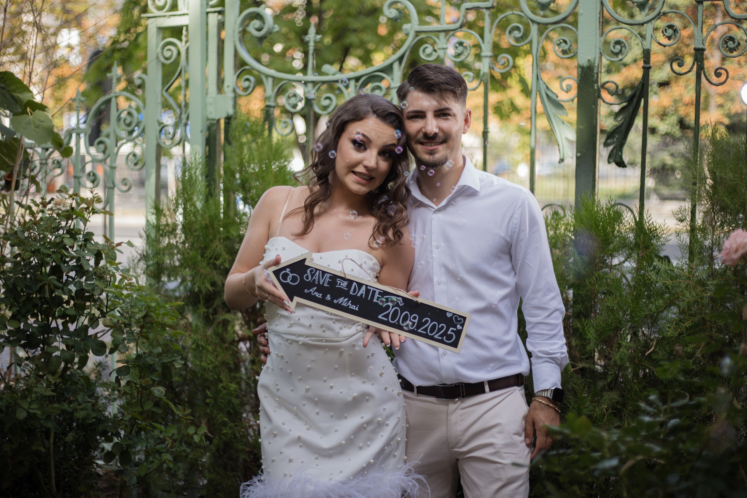 Ana & Mihai. Fotograf si videograf — evenimente si studio