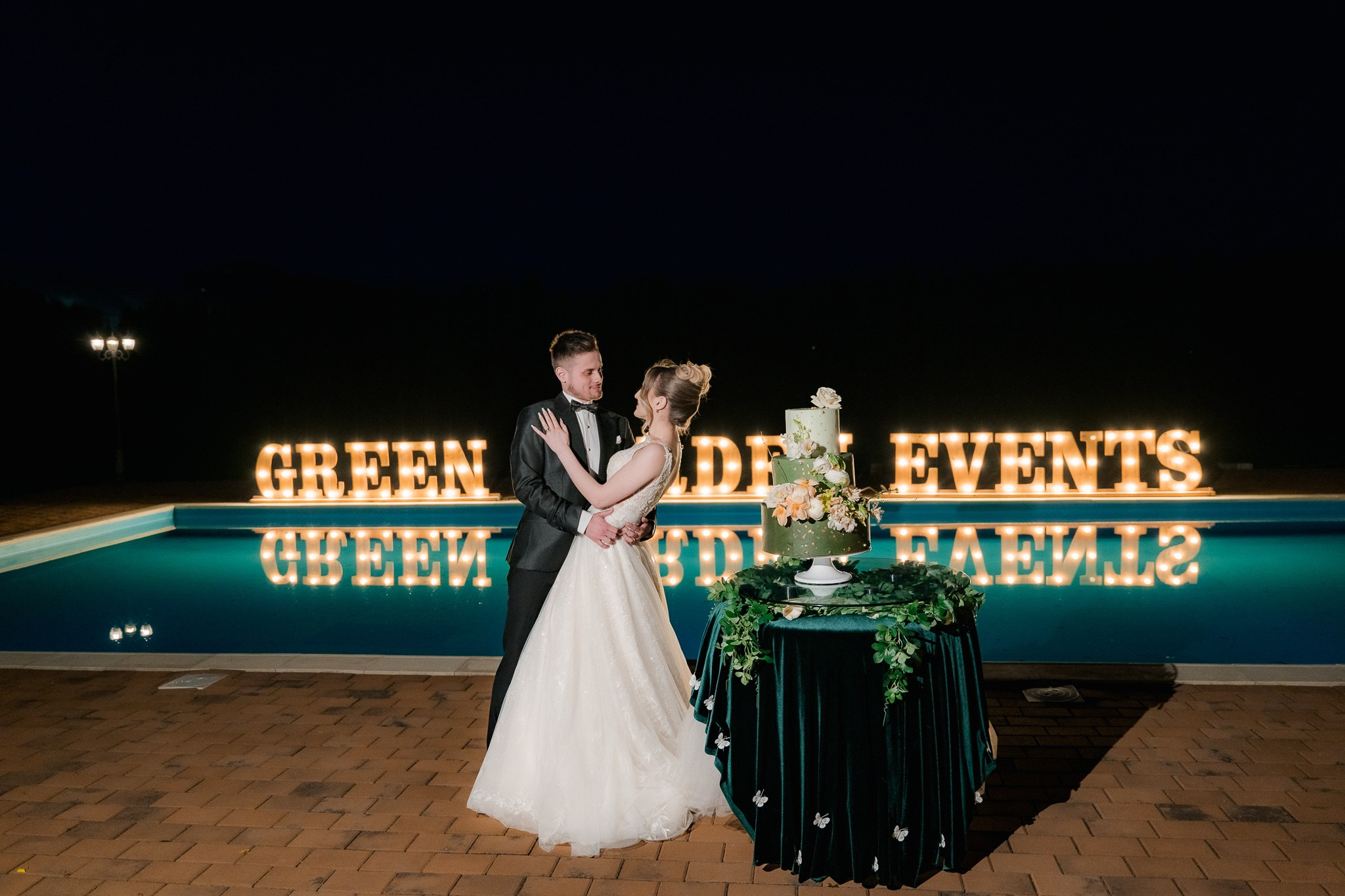 Andreea & Dragos. Dragosbaciuartphotographer