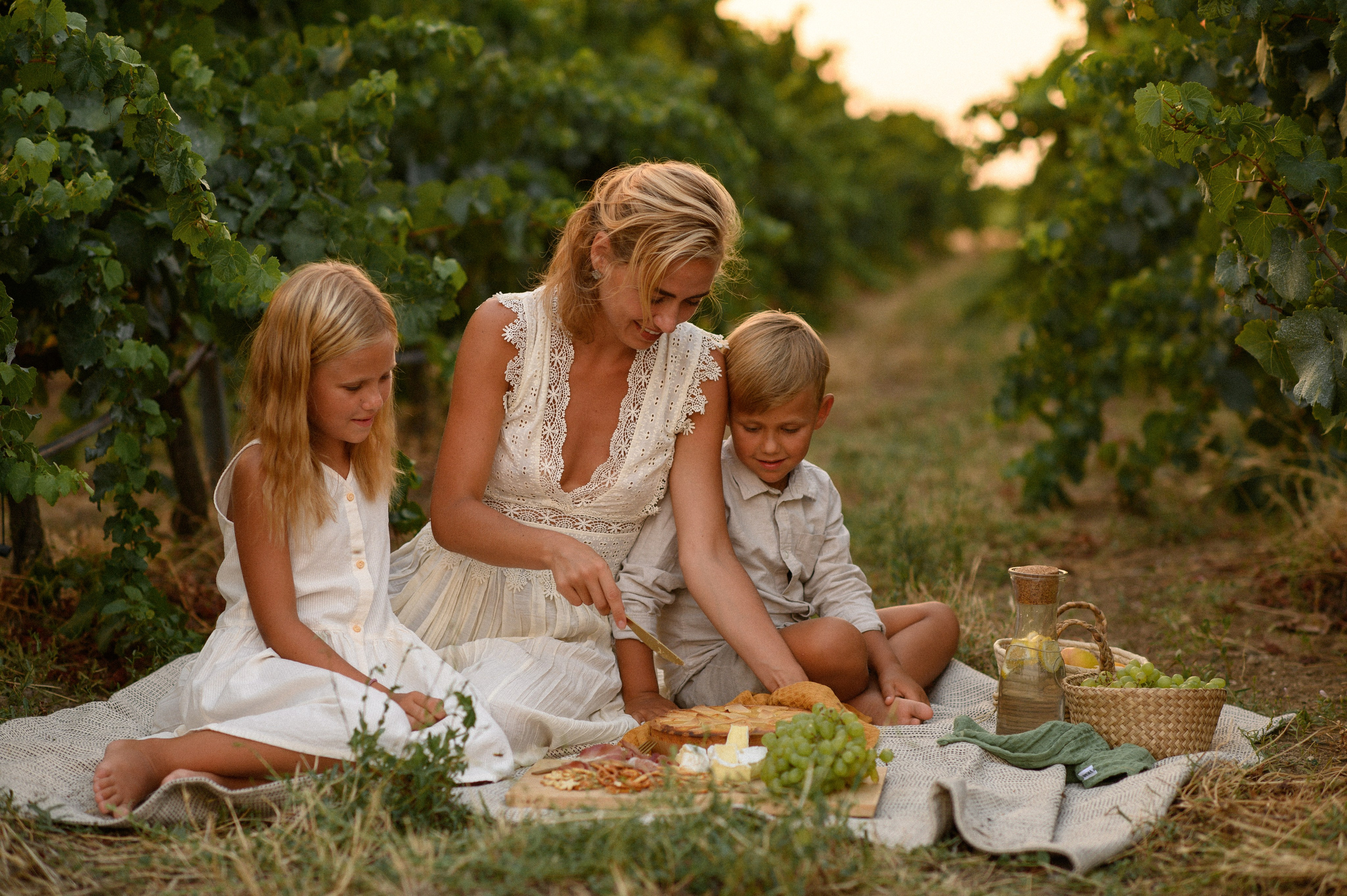 Maria, Sofia, Makhail. Семейная, детская, портретная и предметная фотосъемка в Салониках