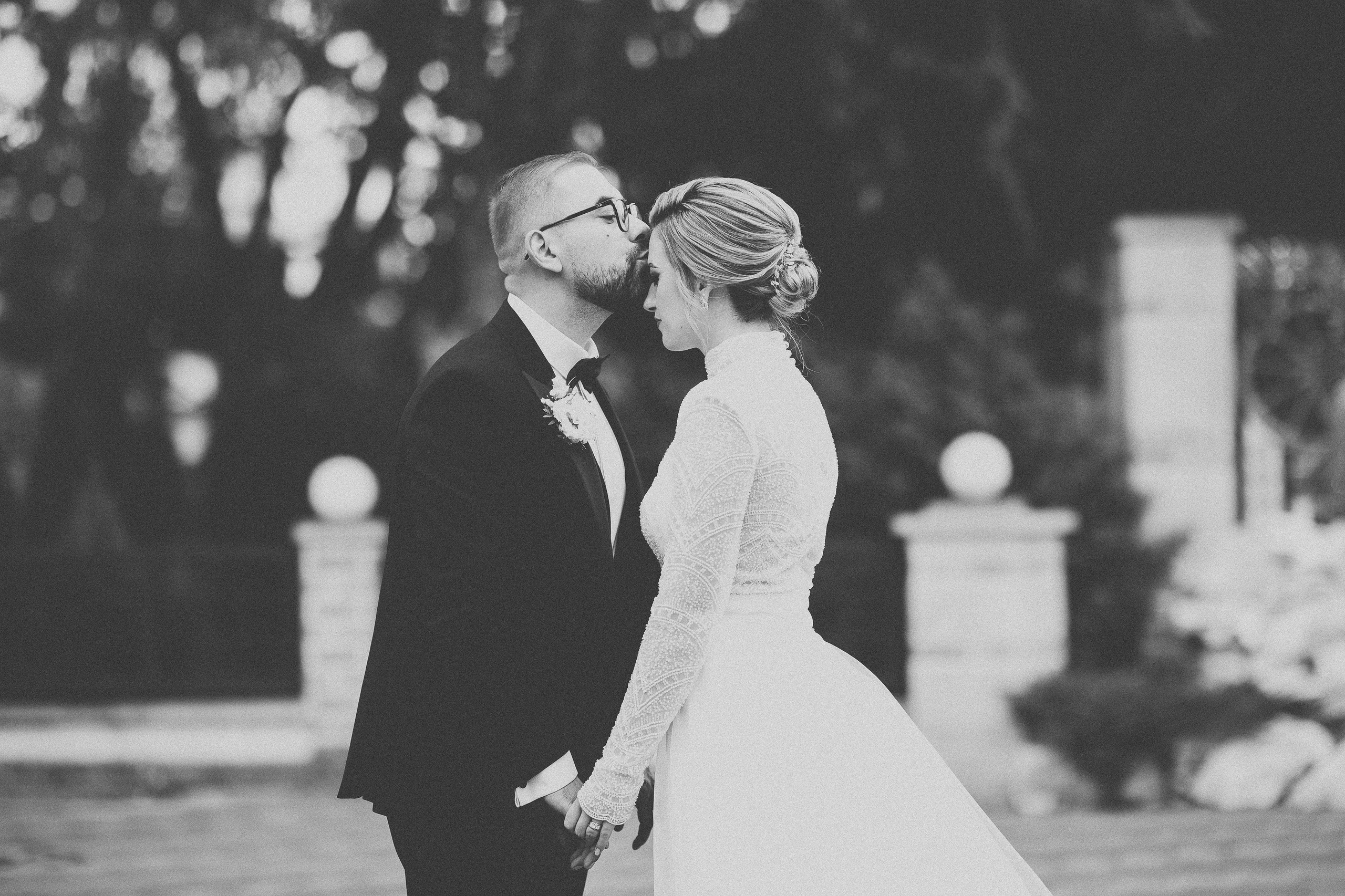 Alexandra & Florin. Vlad Aconstantinesei Photographer