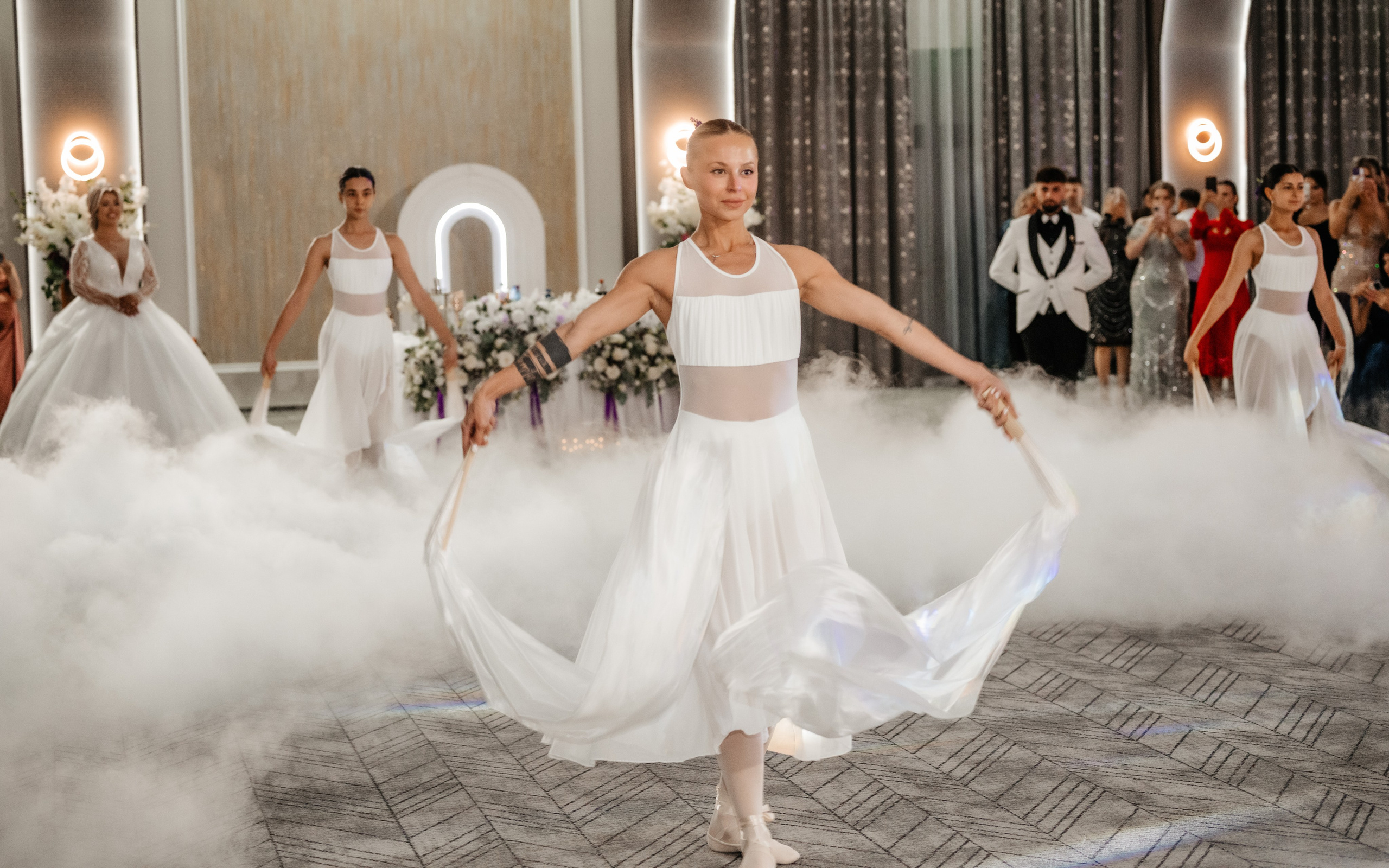 🤎 D a i a n a & D a n i e l - Wedding Day Preview. Wedding & Family Photographer