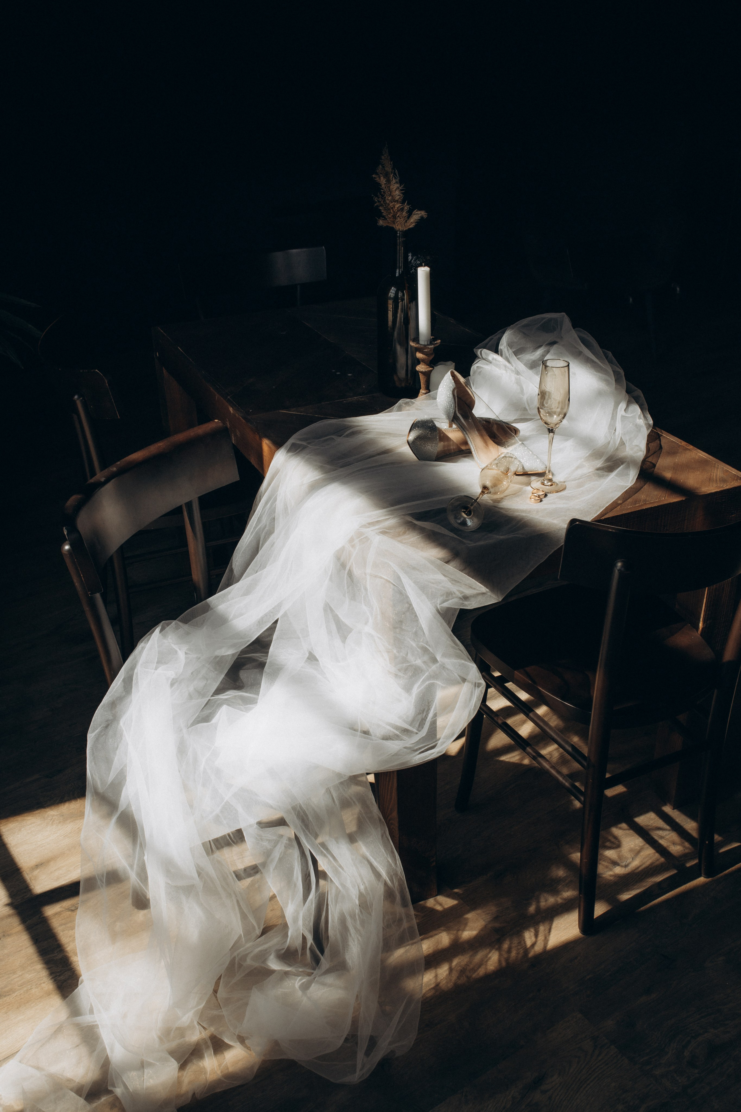 Nikolly & Constantin. Home