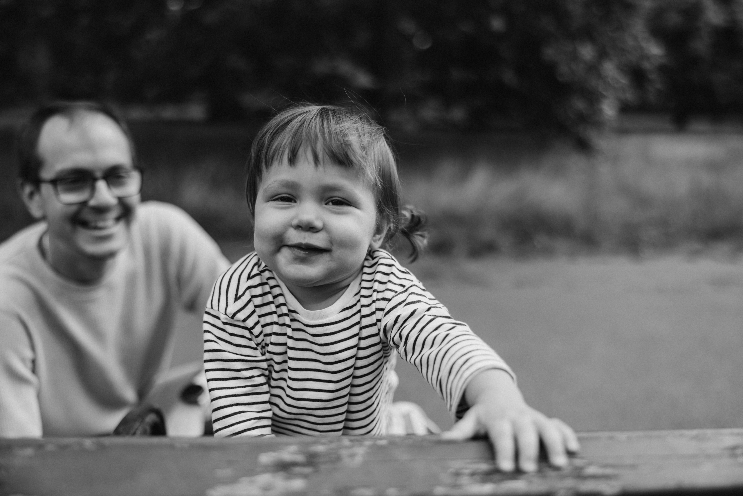 Milena with parents (Greenwich Park). Anastasia Klink, Photographer in London